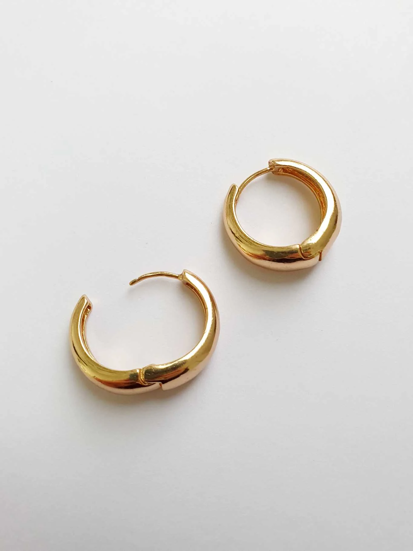 Vintage Gold Toned Hoops - Image 4