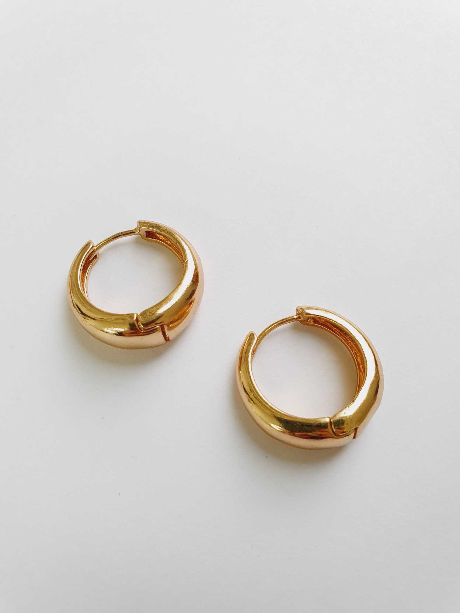 Vintage Gold Toned Hoops - Image 6