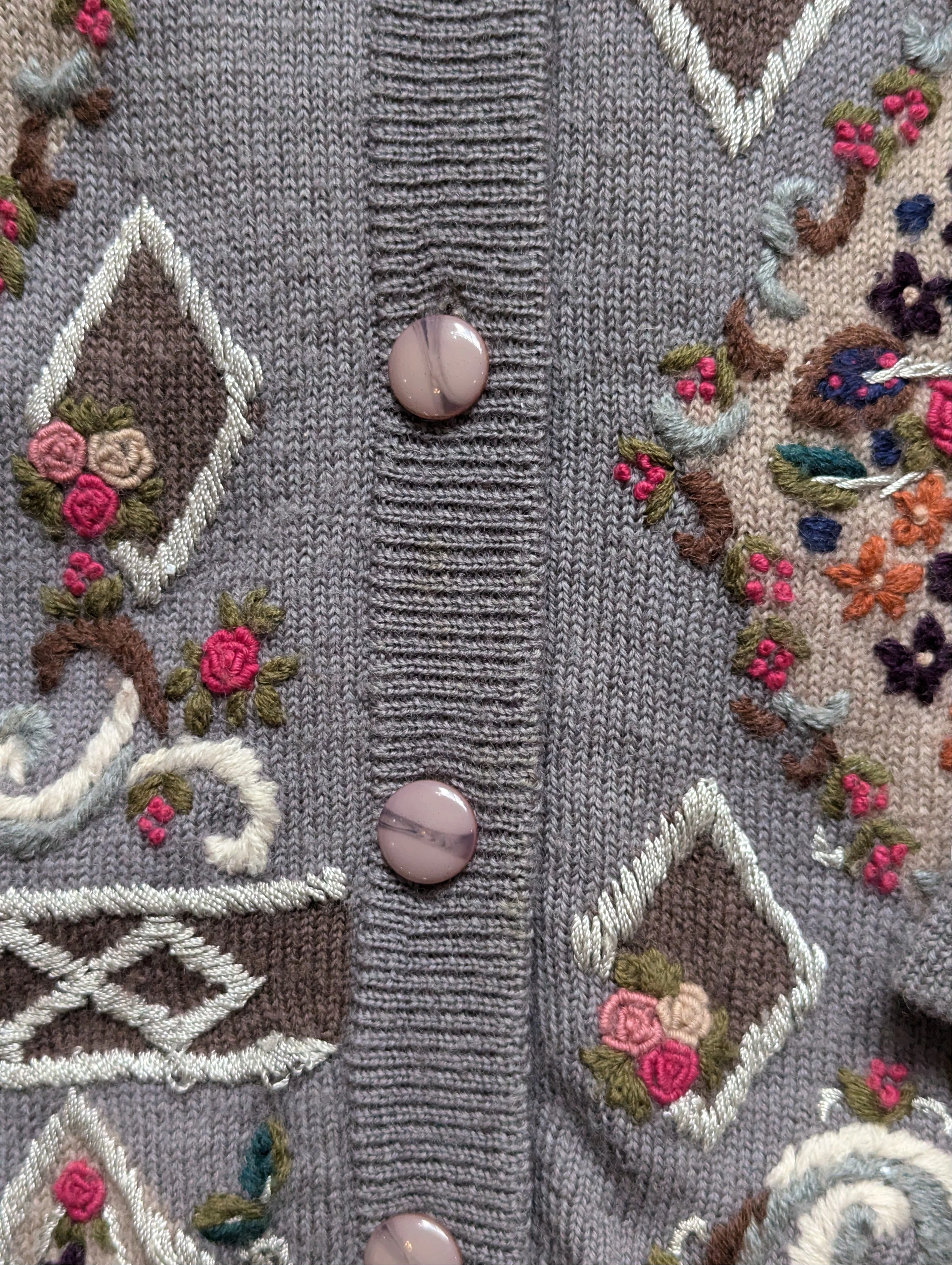 Vintage Grey Lilac Pure Wool Embroidered Button Up Knitted Cardigan - M - Image 7
