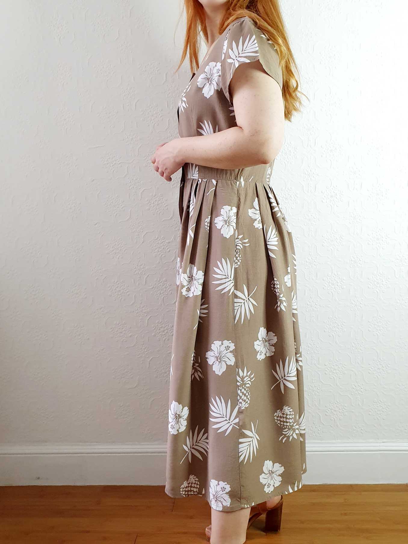 Vintage Grey Taupe Short Sleeve Floral Shift Dress - M - Image 3