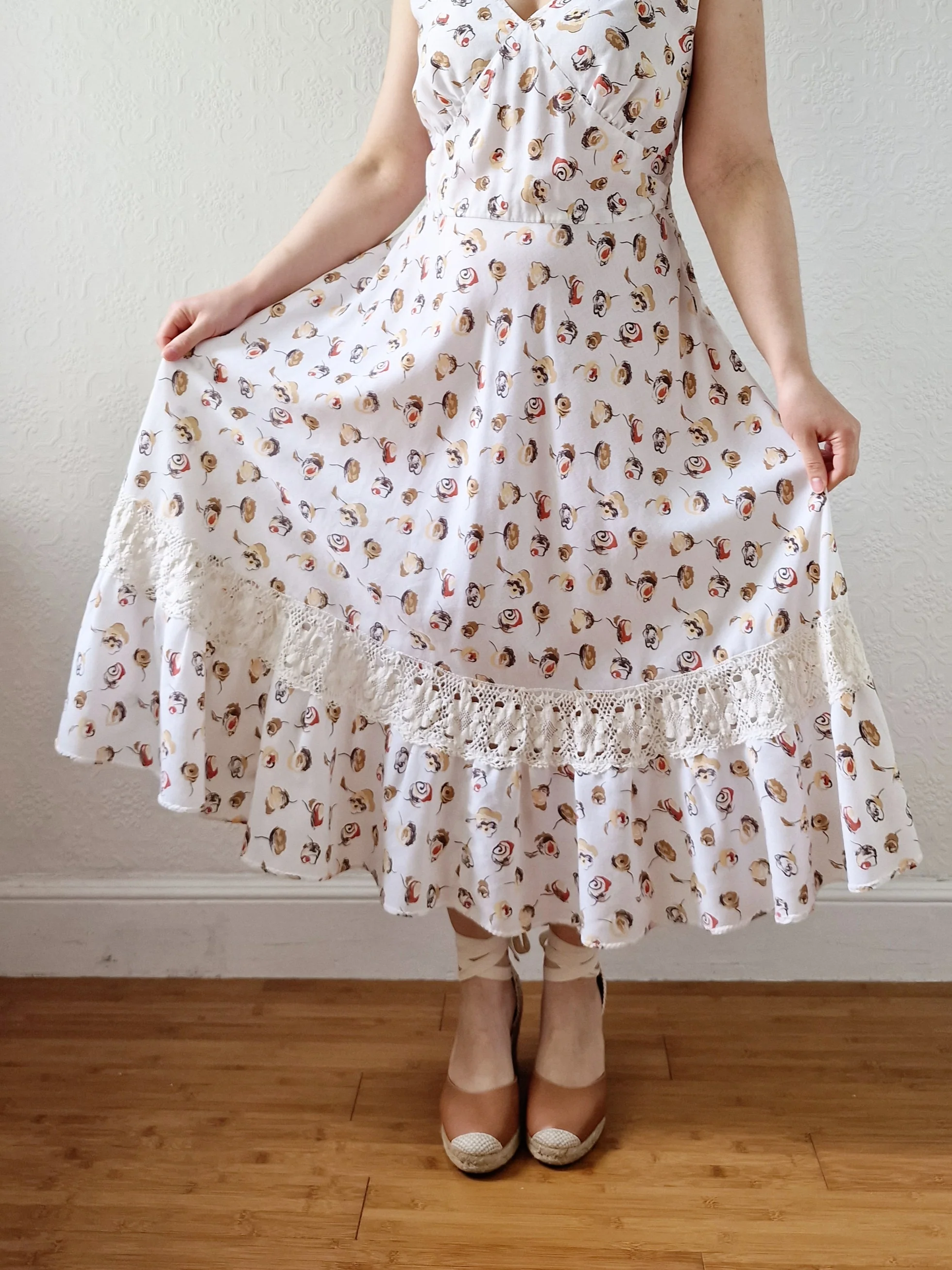 Vintage Handmade Cream Sleeveless Sundress with Crochet Detail - M/L - Image 6