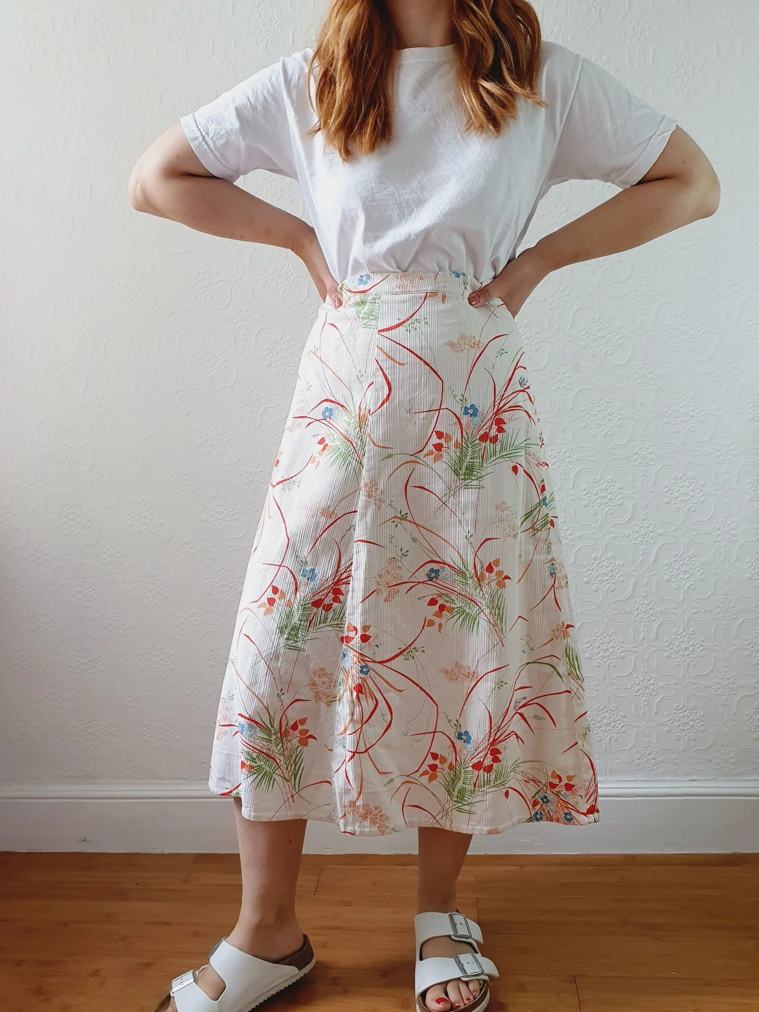 Vintage Handmade White & Red Floral A-line Skirt - M - Image 2