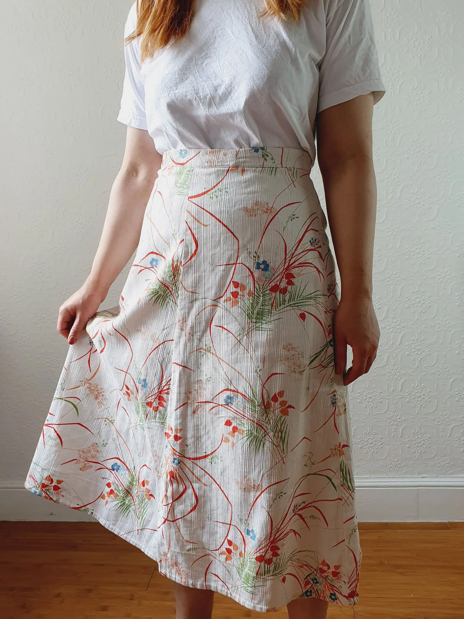 Vintage Handmade White & Red Floral A-line Skirt - M - Image 4