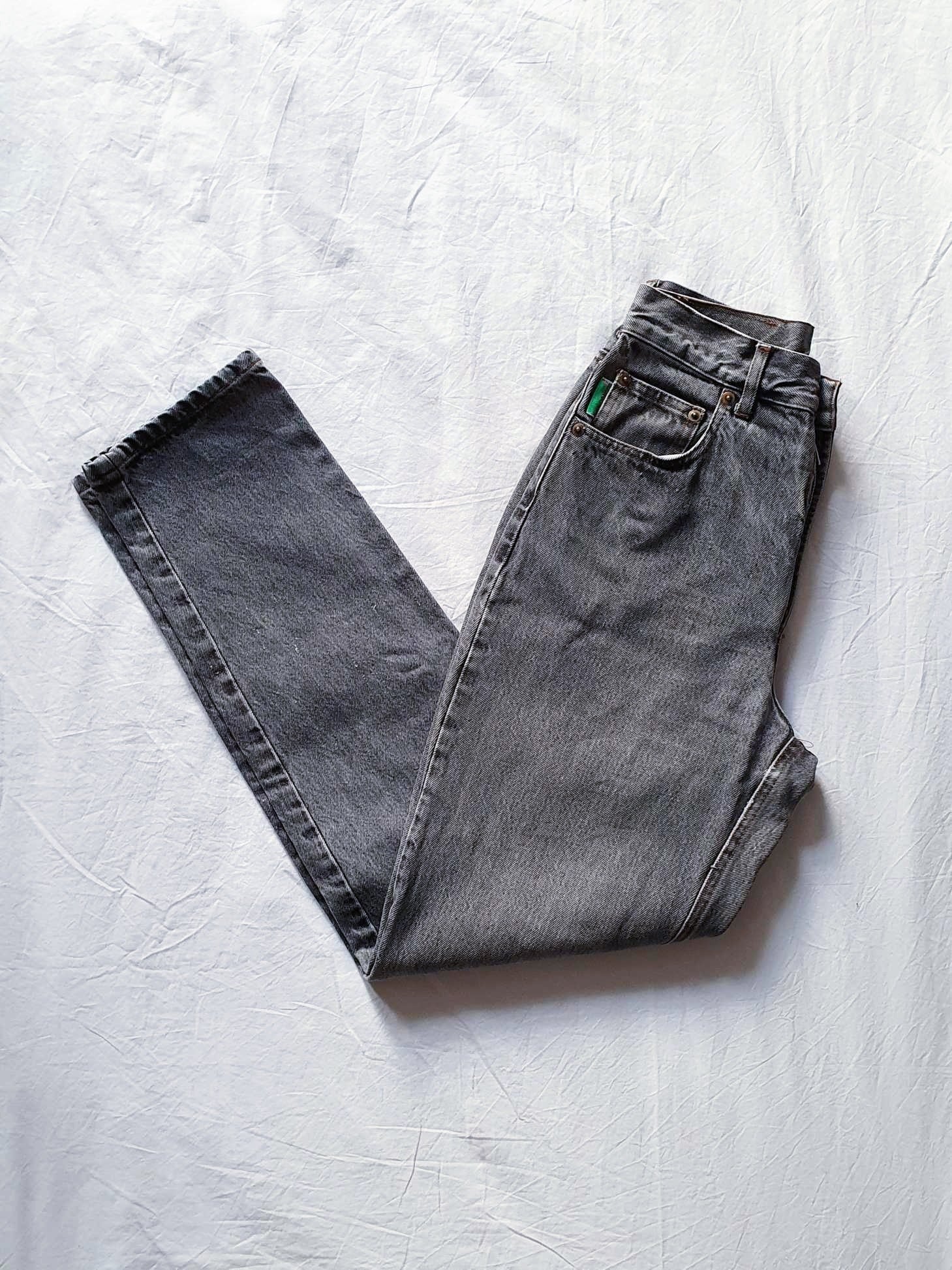 Vintage High Waisted Jeans - 26W 30L