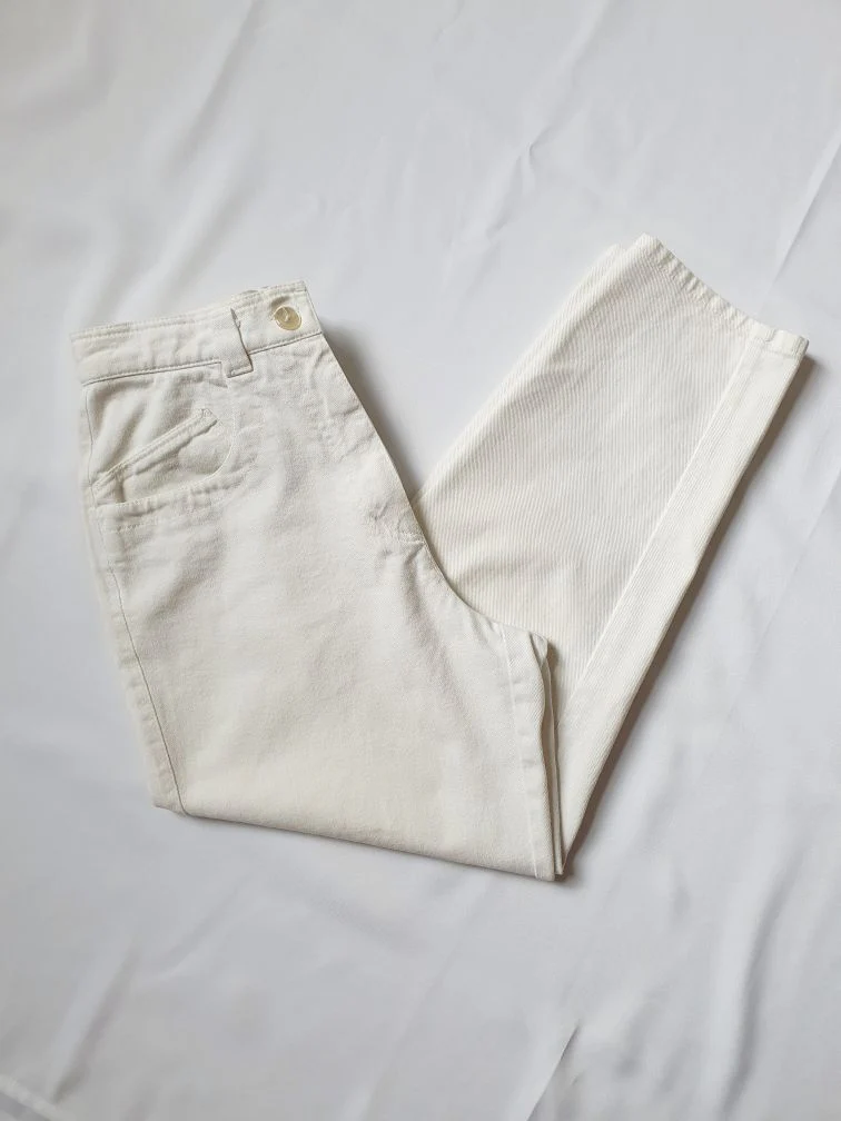 Vintage High Waisted White Jeans - 27W 24.5L - Image 2