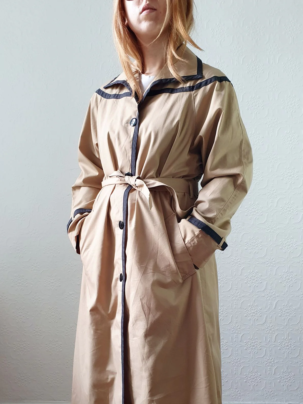 Vintage Honey Single Breasted Trench Coat with Black Accents - S/M