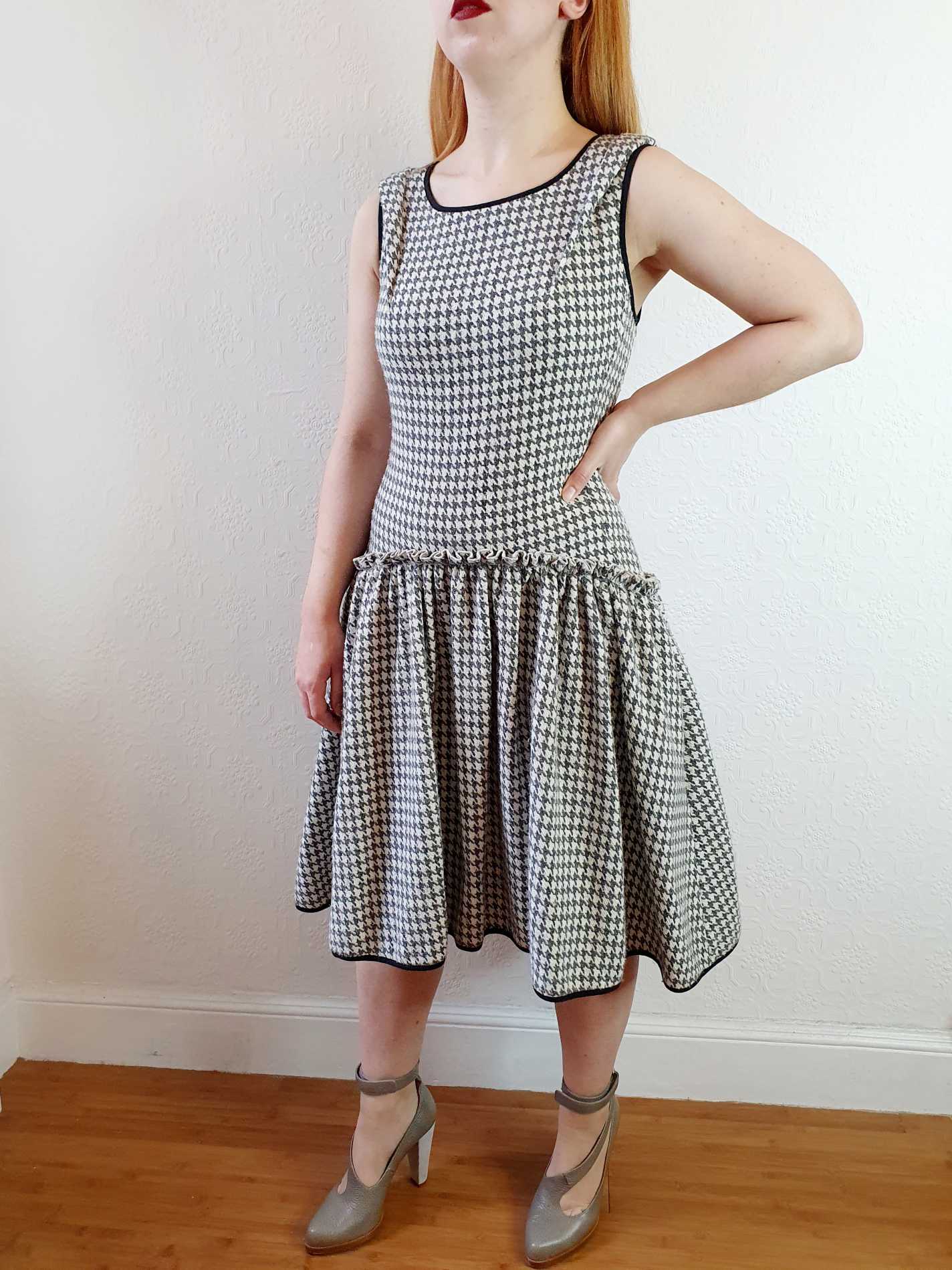 Vintage Houndstooth Drop Waist Dress - S/M - Image 12
