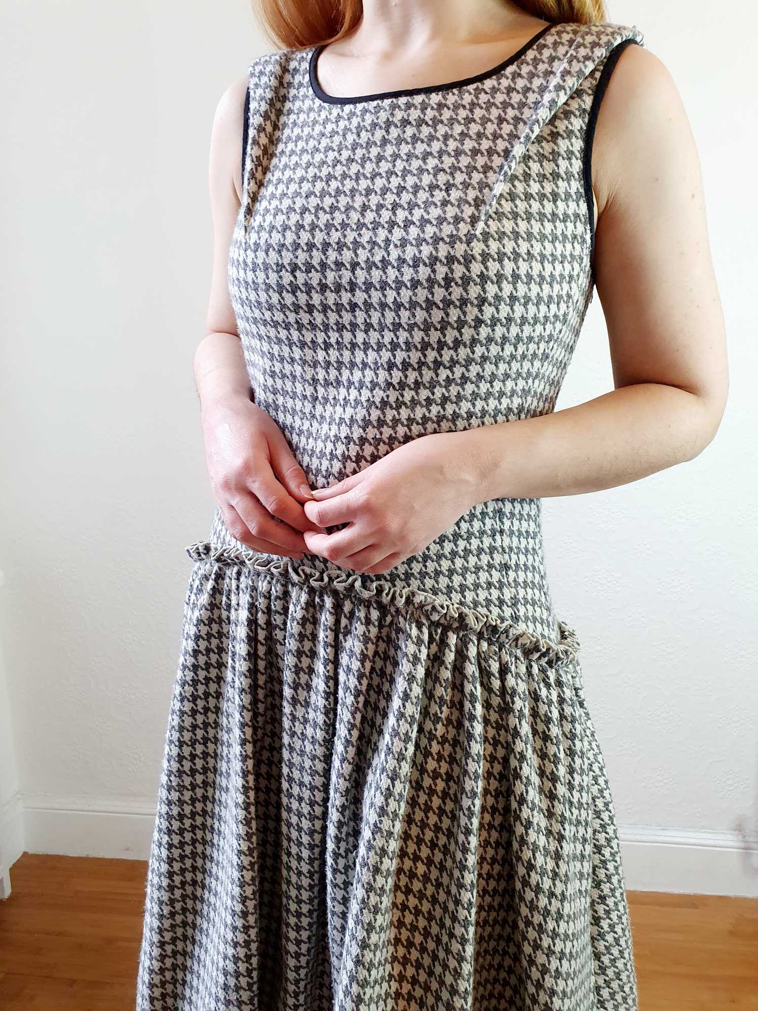 Vintage Houndstooth Drop Waist Dress - S/M - Image 4