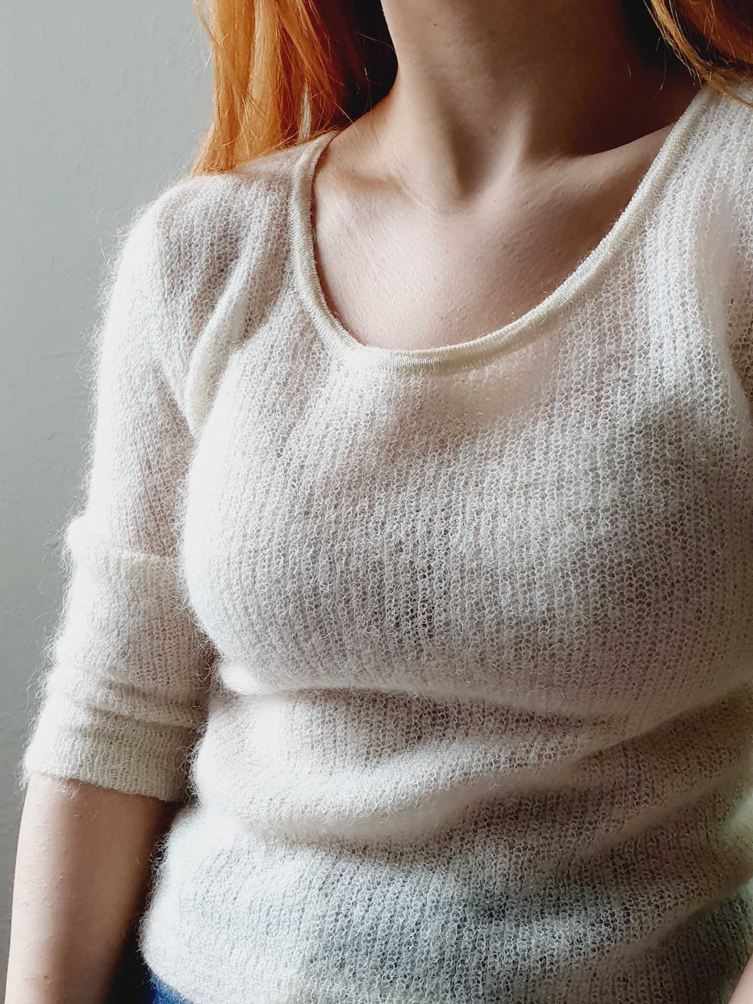 Vintage Ivory Crew Neck Mohair Jumper with Bow - XS - Image 3
