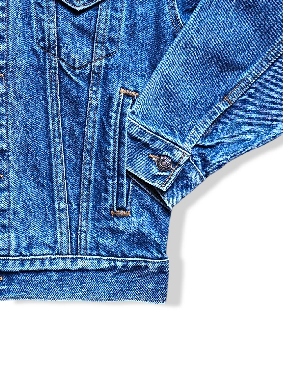 Vintage Levi's Medium Wash Denim Jacket - XS - Image 5