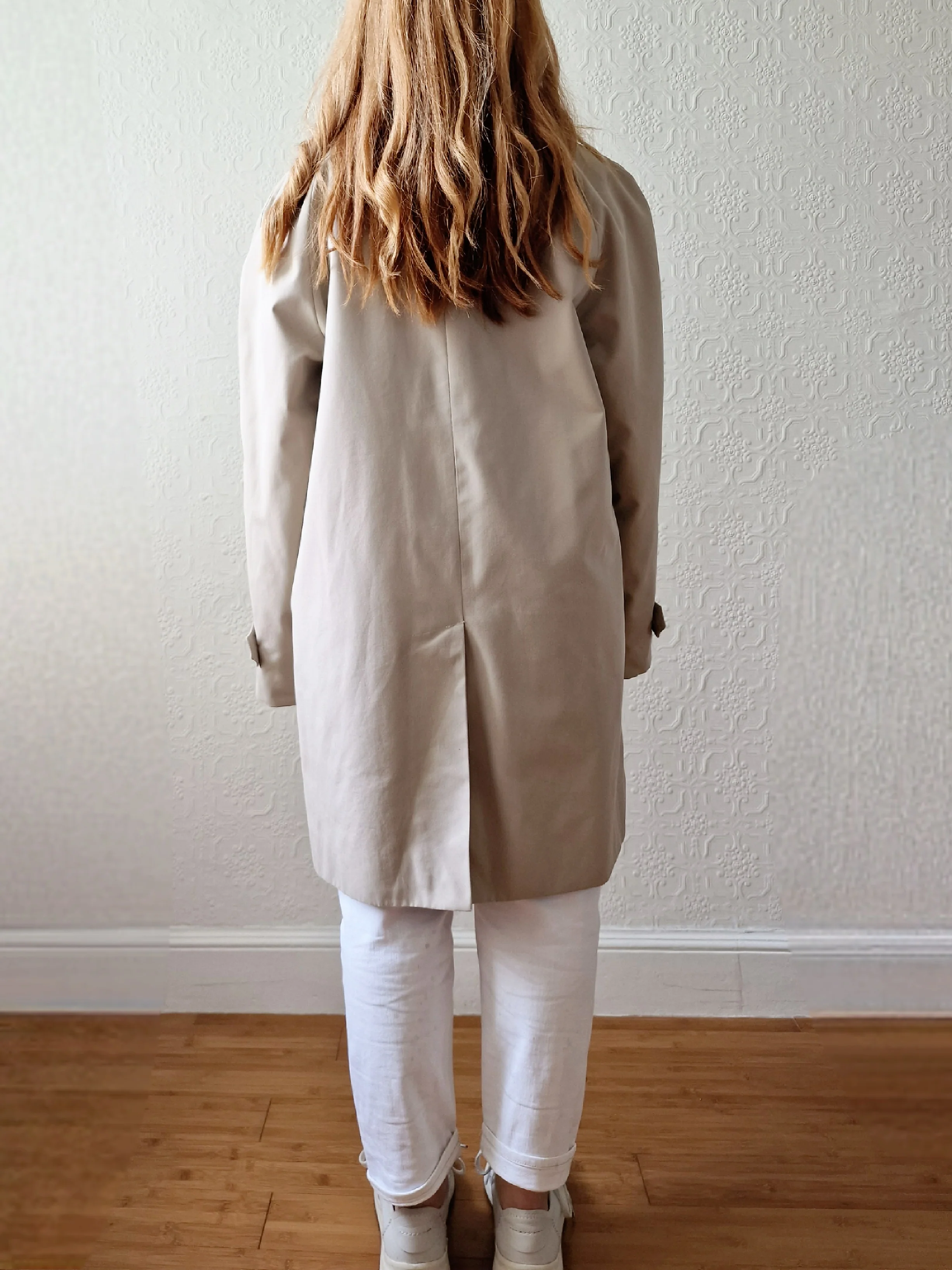 Vintage Light Beige Single Breasted Medium Length Trench Coat by Dannimac - M/L - Image 6