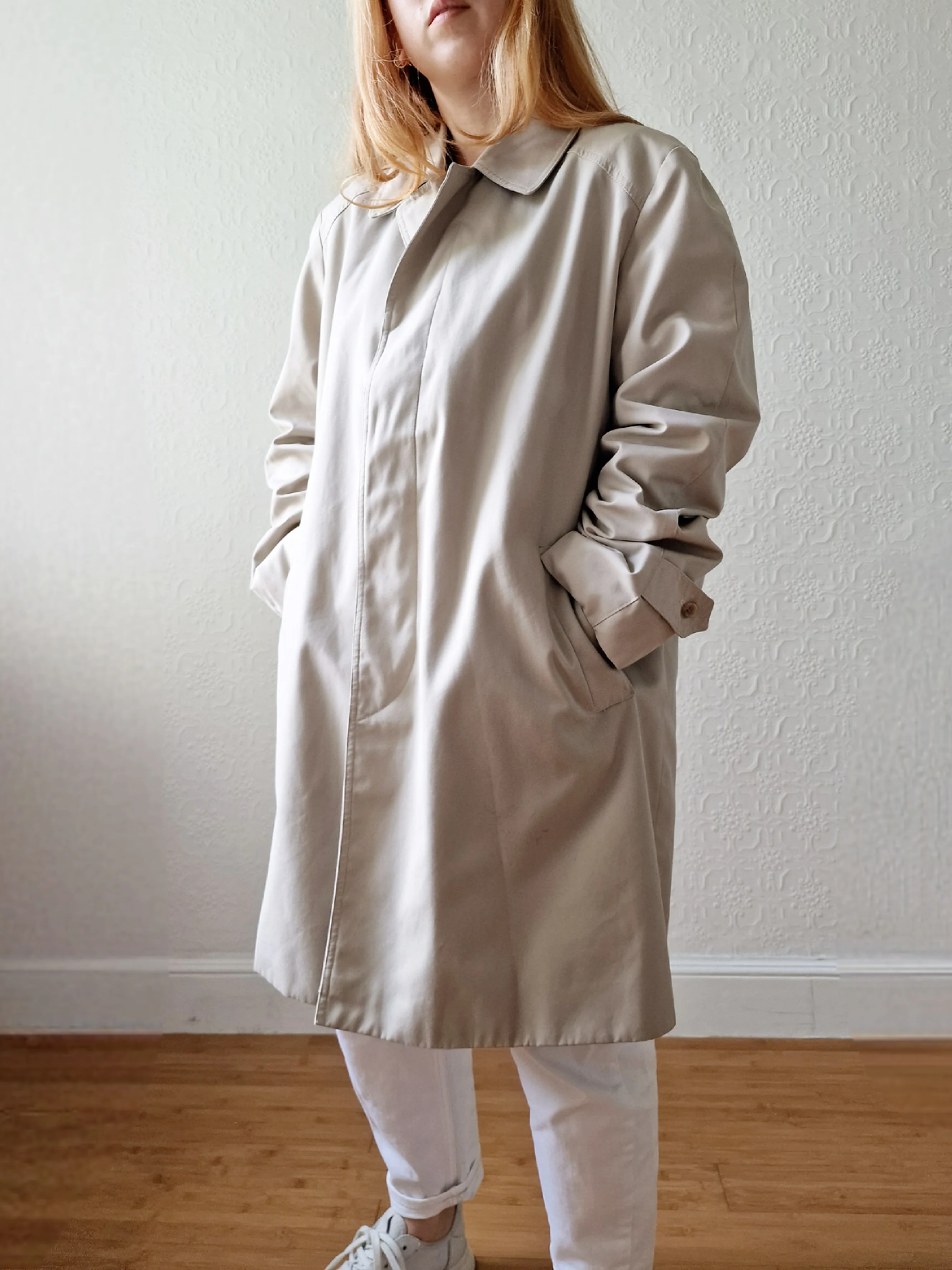 Vintage Light Beige Single Breasted Medium Length Trench Coat by Dannimac - M/L - Image 8
