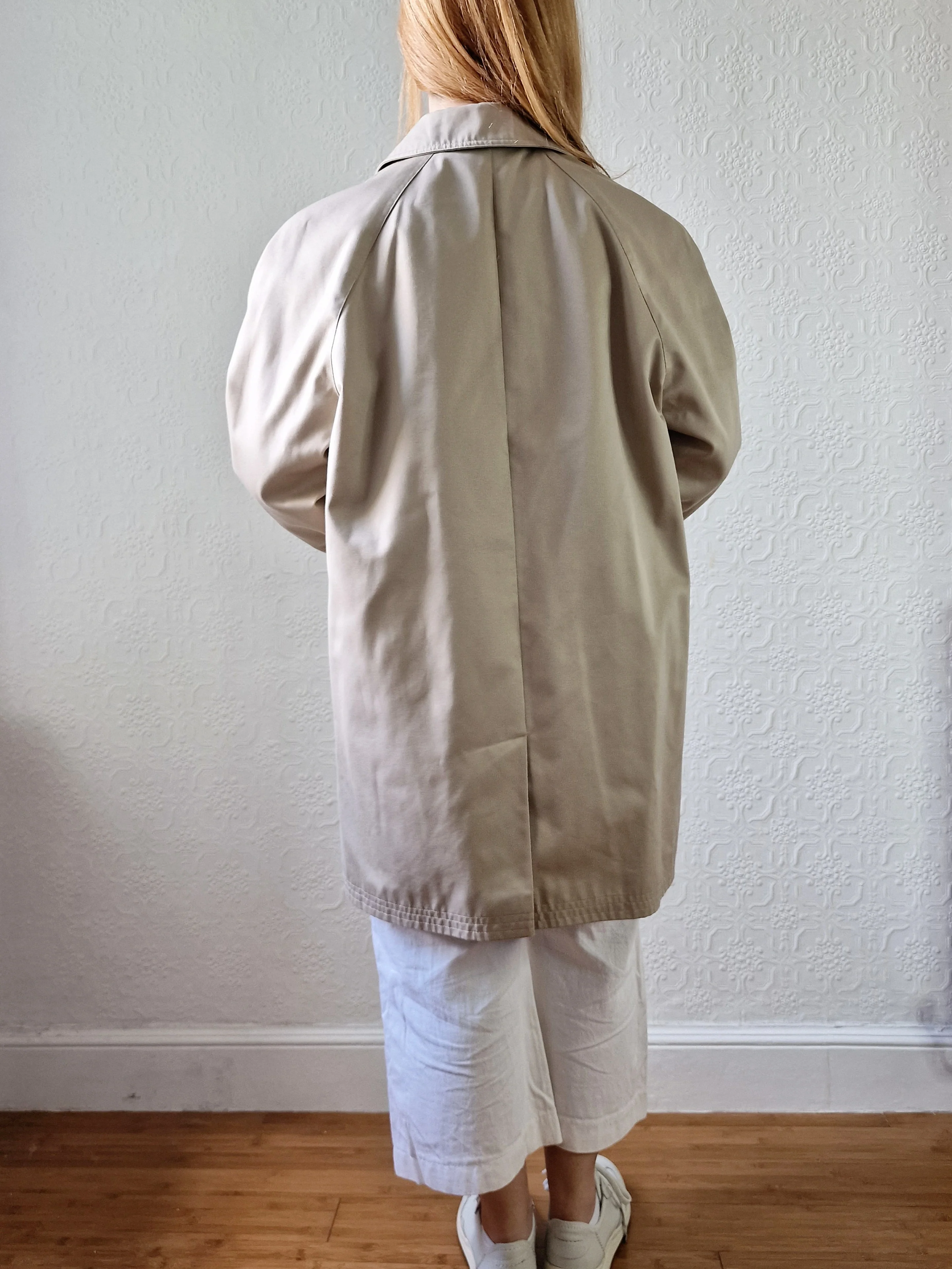 Vintage Light Beige Single Breasted Mid Length Trench Coat by Dannimac - M - Image 3