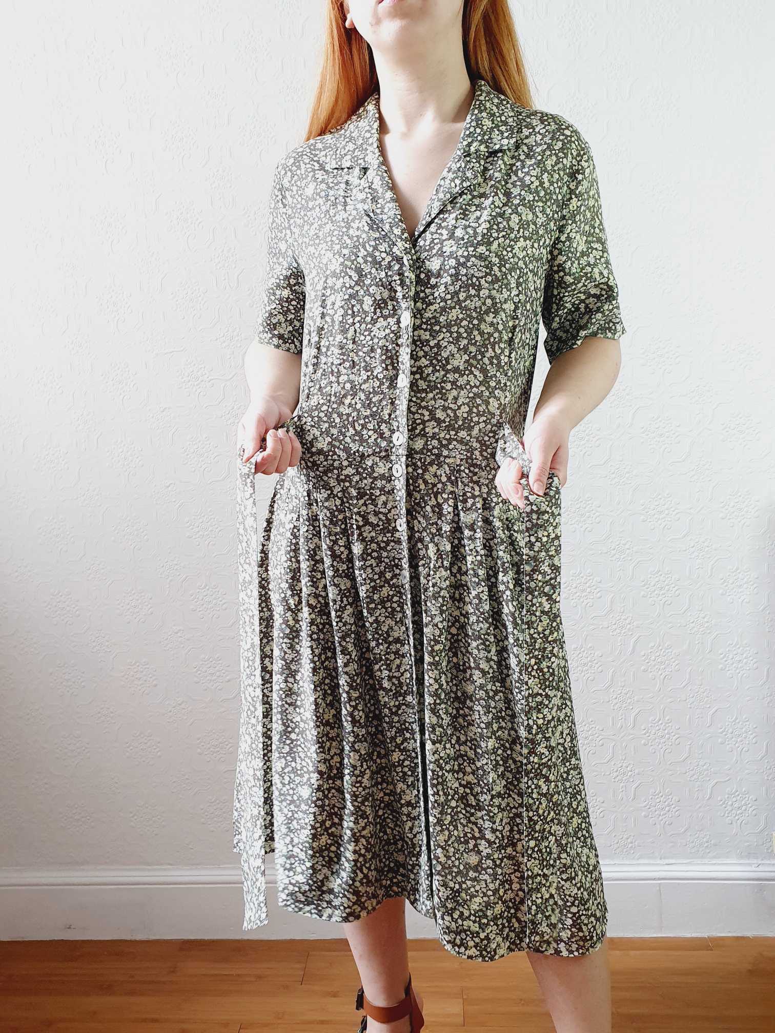 Vintage Light Green Ditsy Floral Short Sleeve Shirt Dress - M/L - Image 12