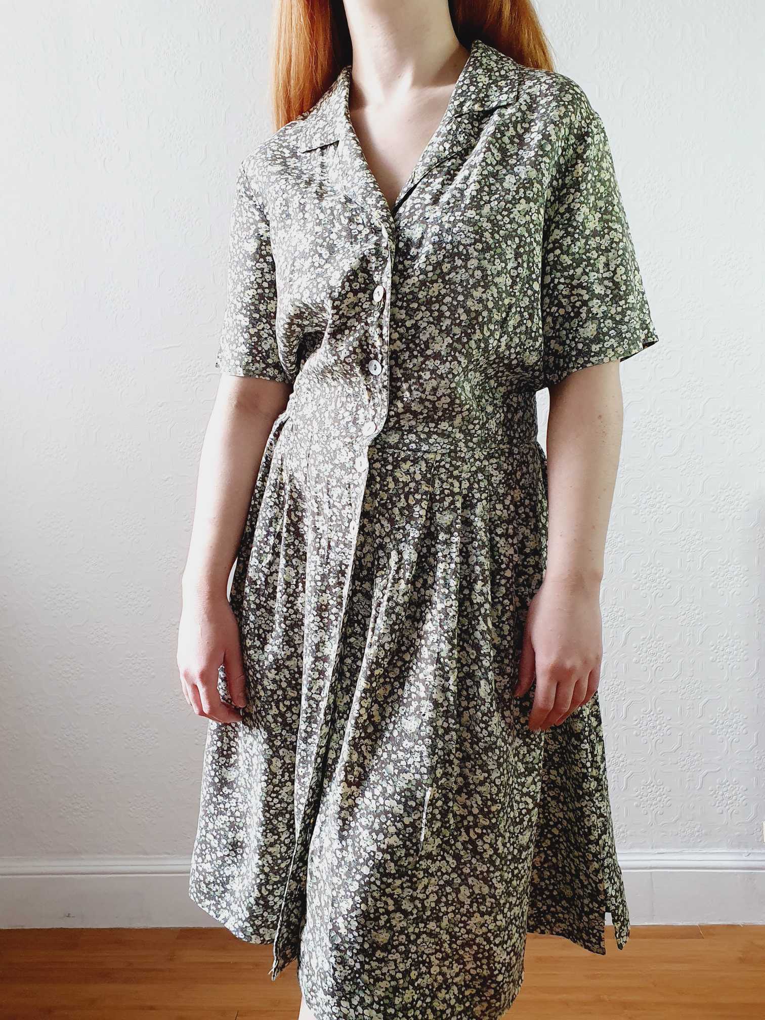 Vintage Light Green Ditsy Floral Short Sleeve Shirt Dress - M/L - Image 3