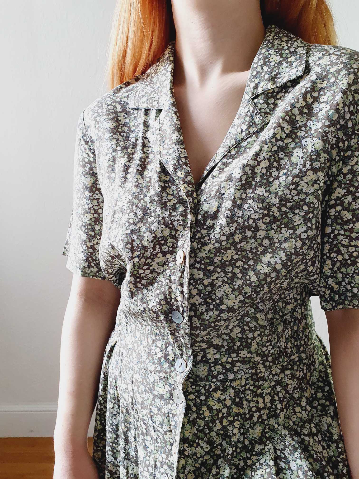 Vintage Light Green Ditsy Floral Short Sleeve Shirt Dress - M/L - Image 5