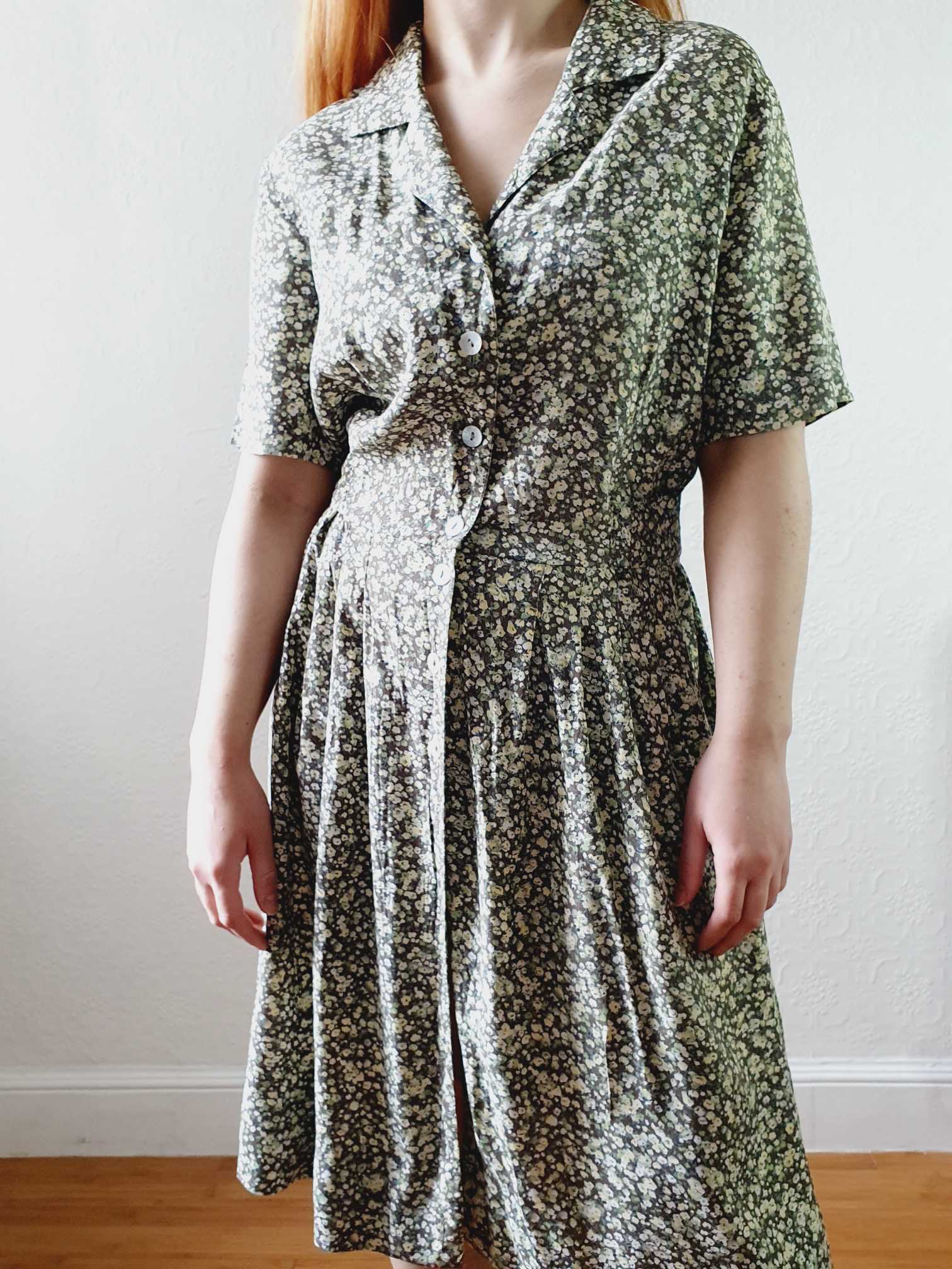 Vintage Light Green Ditsy Floral Short Sleeve Shirt Dress - M/L - Image 7