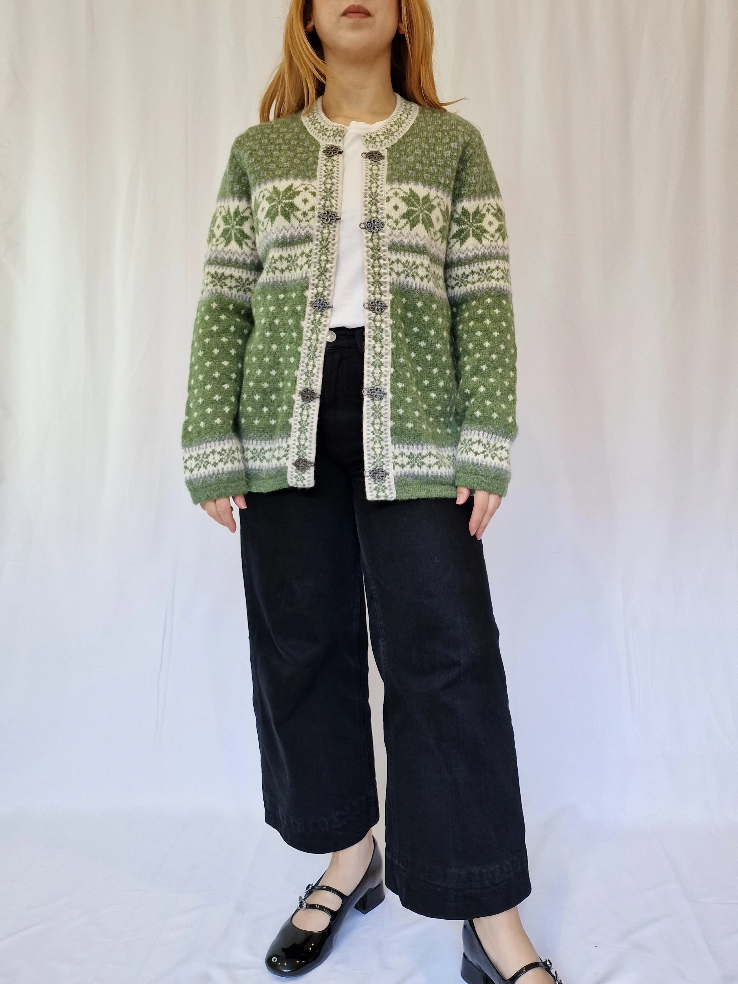 Vintage 90s Light Green Icelandic Style Wool Cardigan - S/M - Image 4