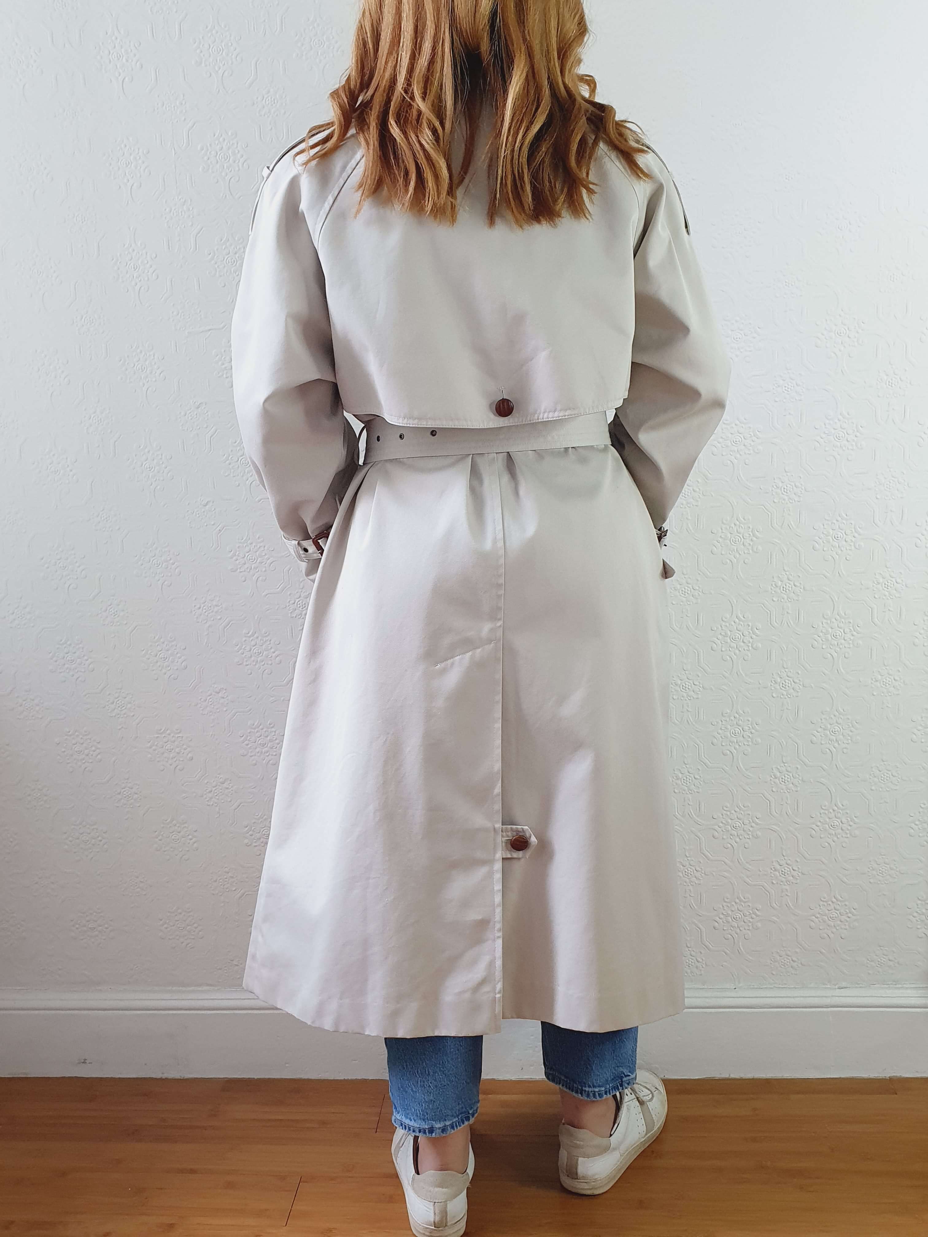 Vintage Light Grey Double Breasted Trench Coat with Belt - M - Image 9