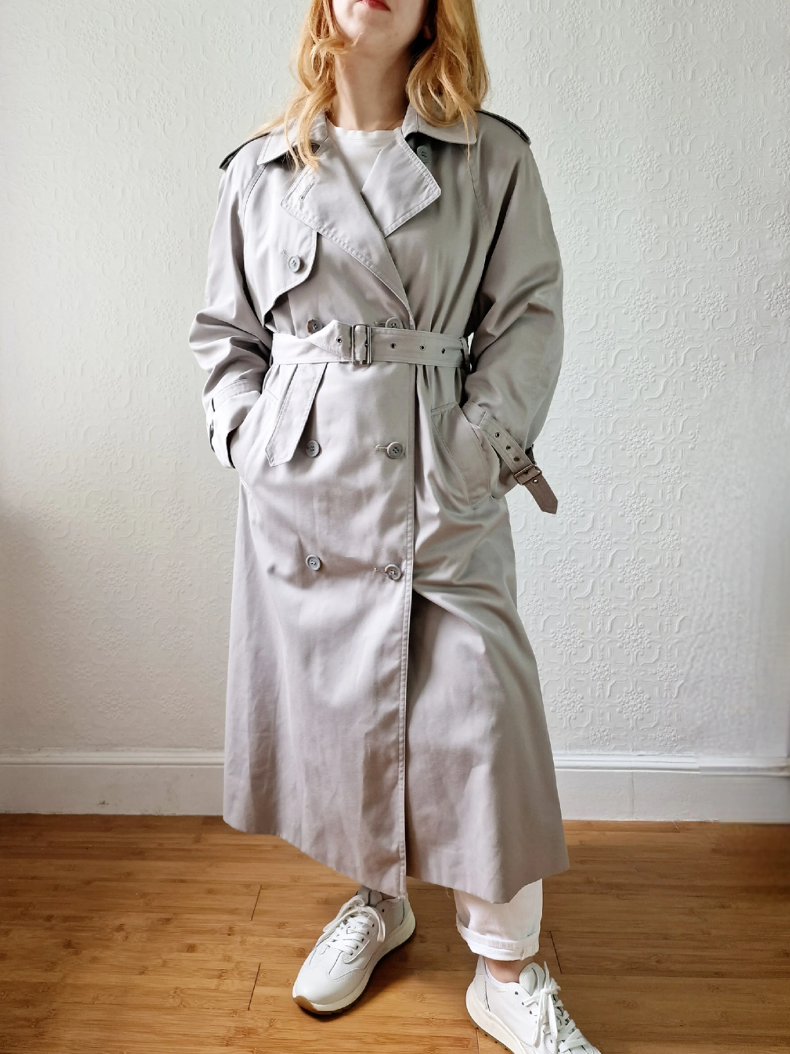Vintage Light Grey Double Breasted Trench Coat with Belt - M - Image 2