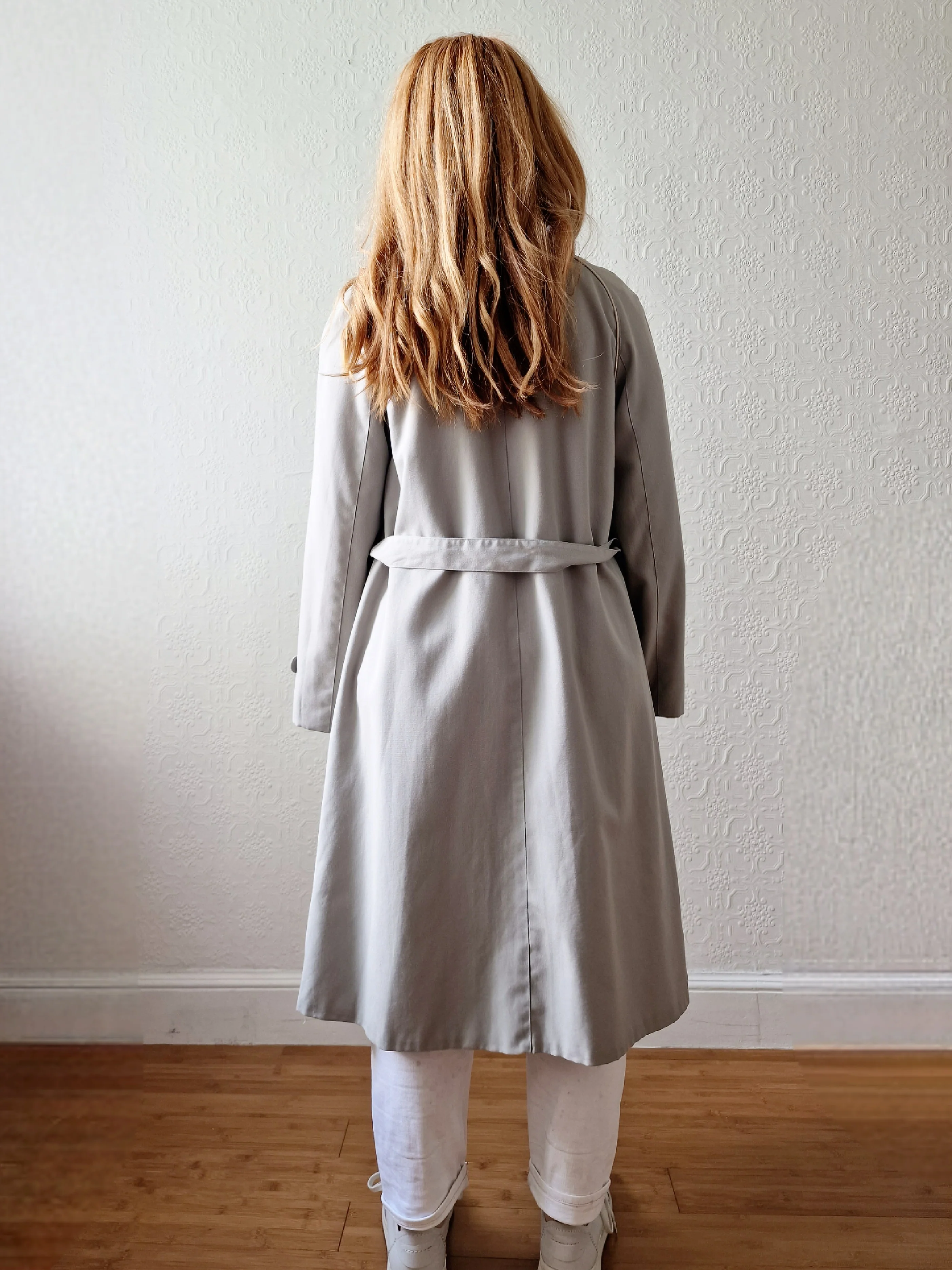 Vintage Lightweight Grey Single Breasted Trench Coat with Belt - S - Image 3