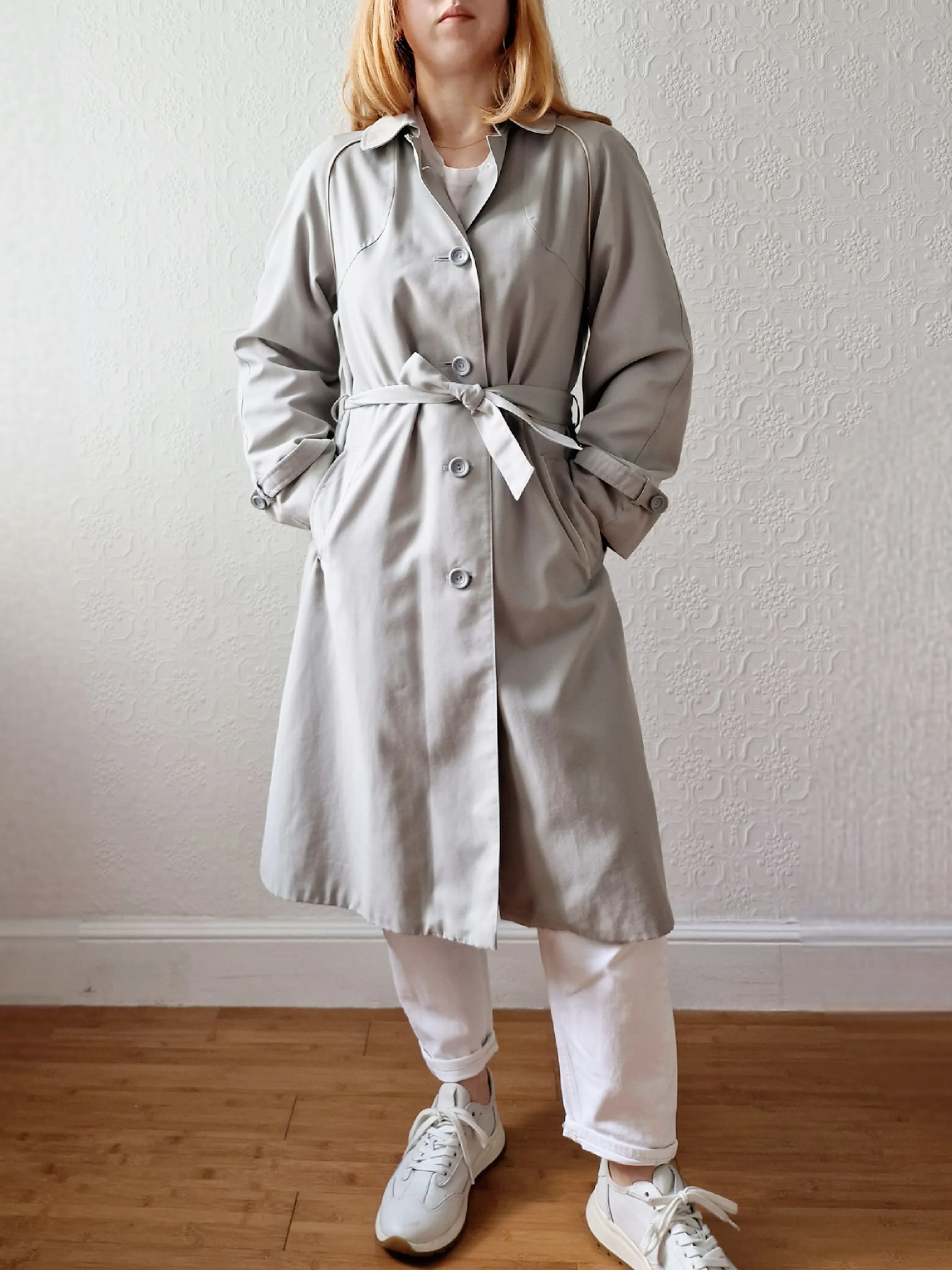 Vintage Lightweight Grey Single Breasted Trench Coat with Belt - S - Image 5