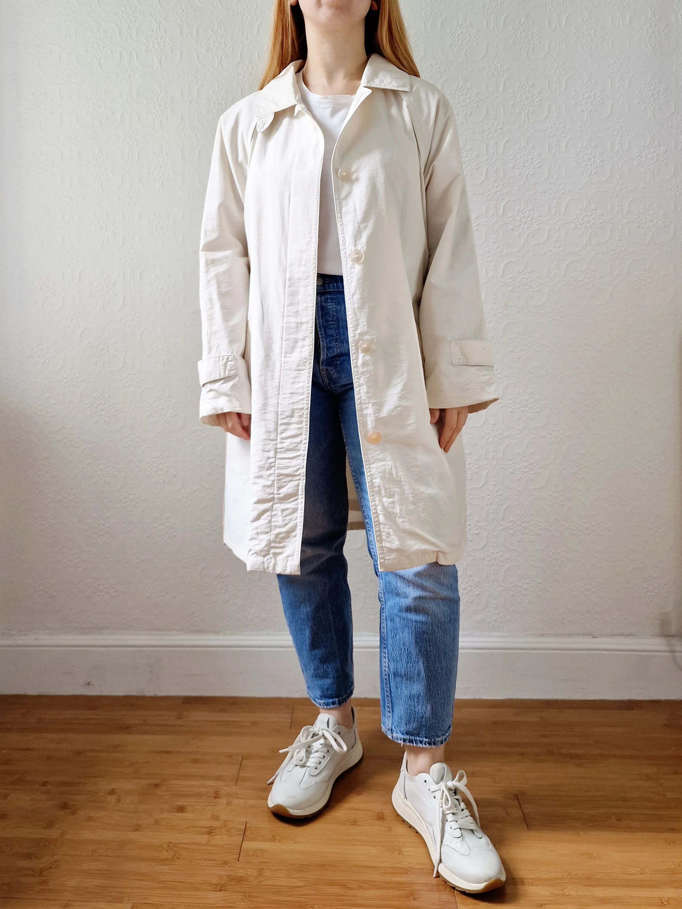 Vintage Lightweight White Single Breasted Trench Coat with Belt - S/M - Image 2