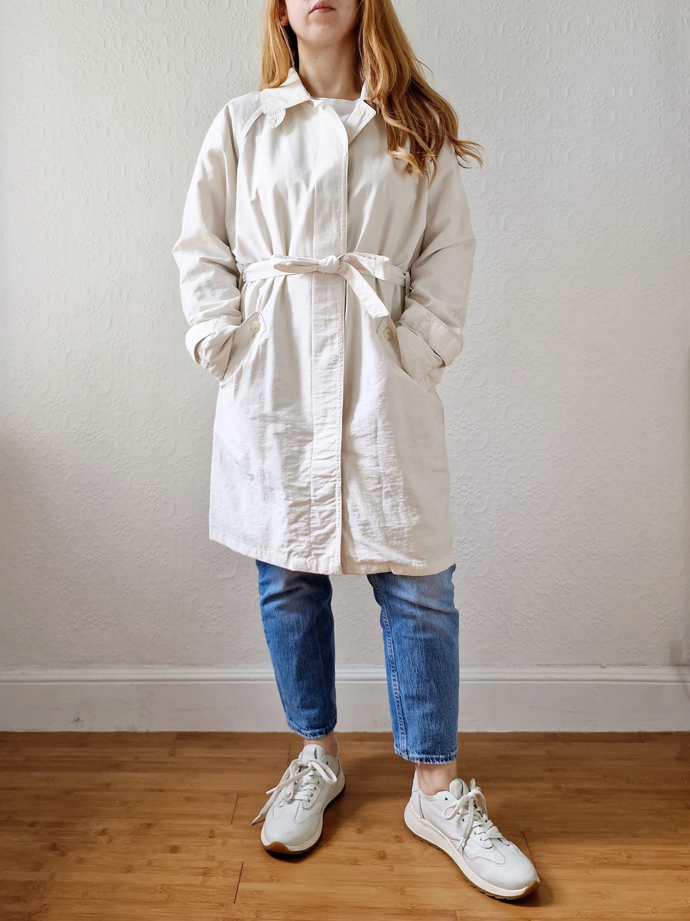 Vintage Lightweight White Single Breasted Trench Coat with Belt - S/M - Image 8