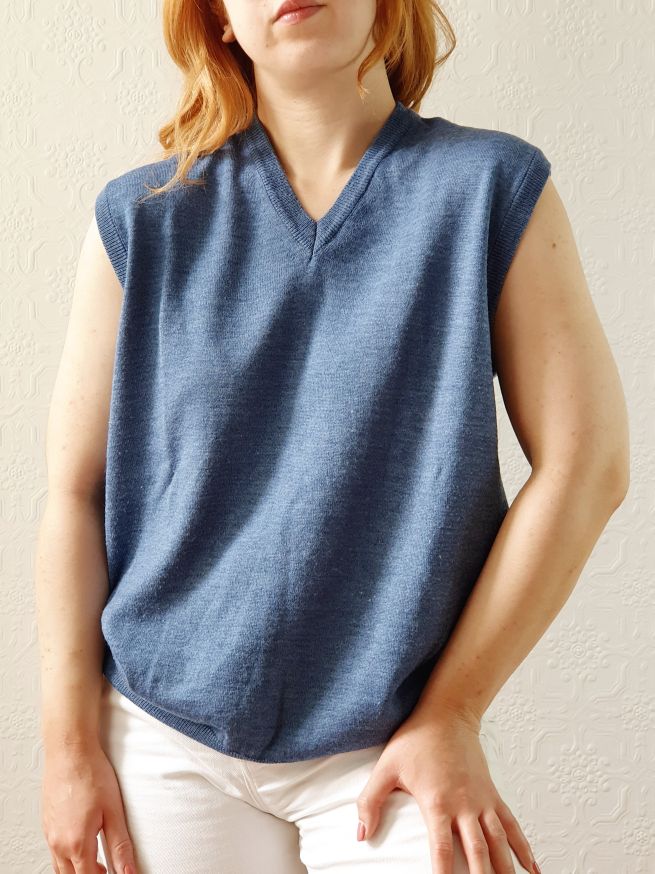 Vintage Muted Blue Wool V-Neck Vest - L - Image 4