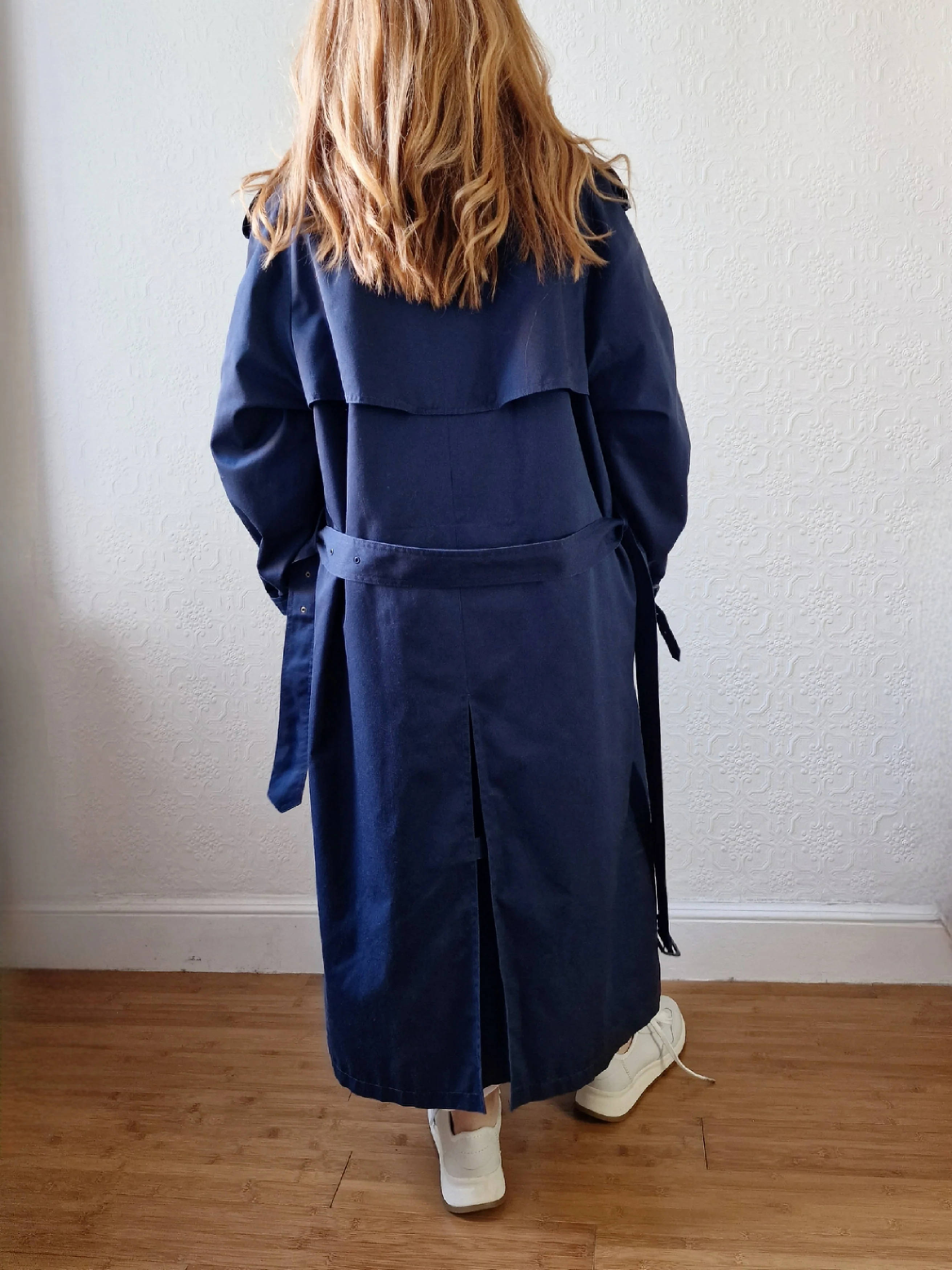 Vintage Navy Blue Double Breasted Trench Coat with Belt - L - Image 5