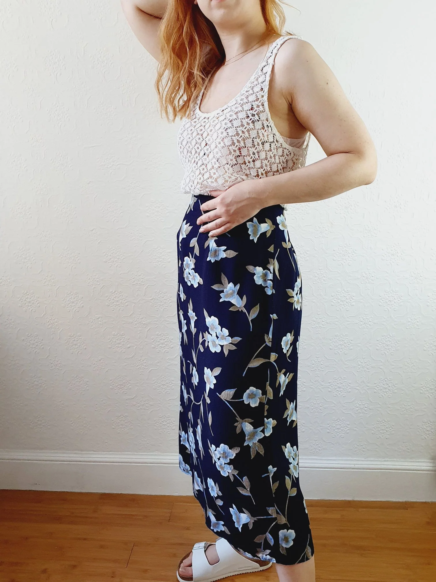 Vintage Navy Floral Skirt - M - Image 3
