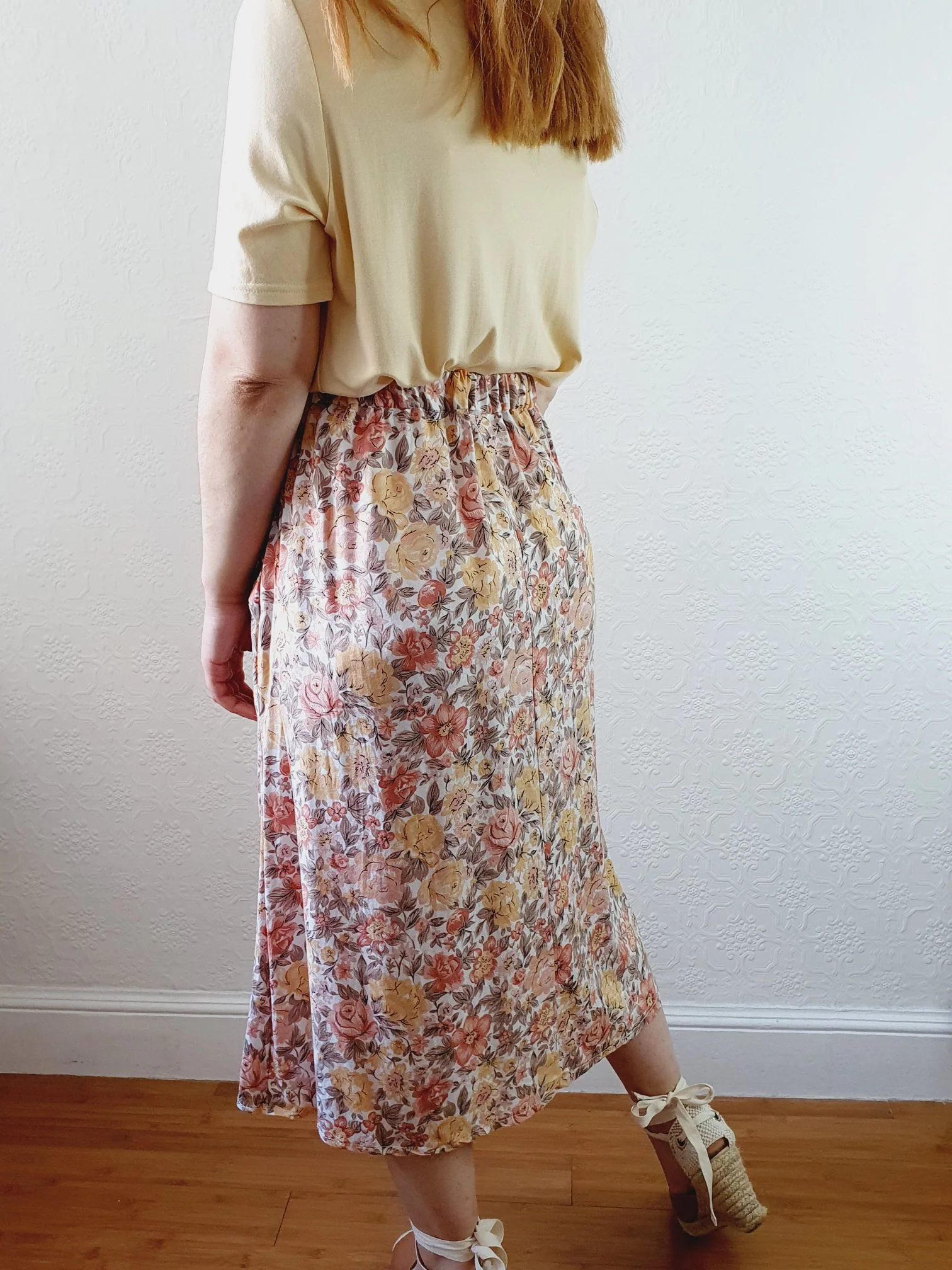Vintage Pink Floral Skirt - S - Image 4