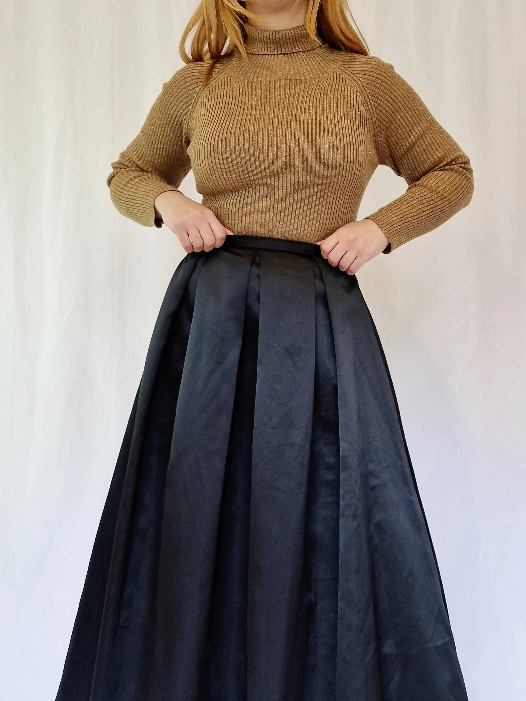Vintage Polo Neck Long Sleeved Knitted Top with Gold Thread - XS - Image 2