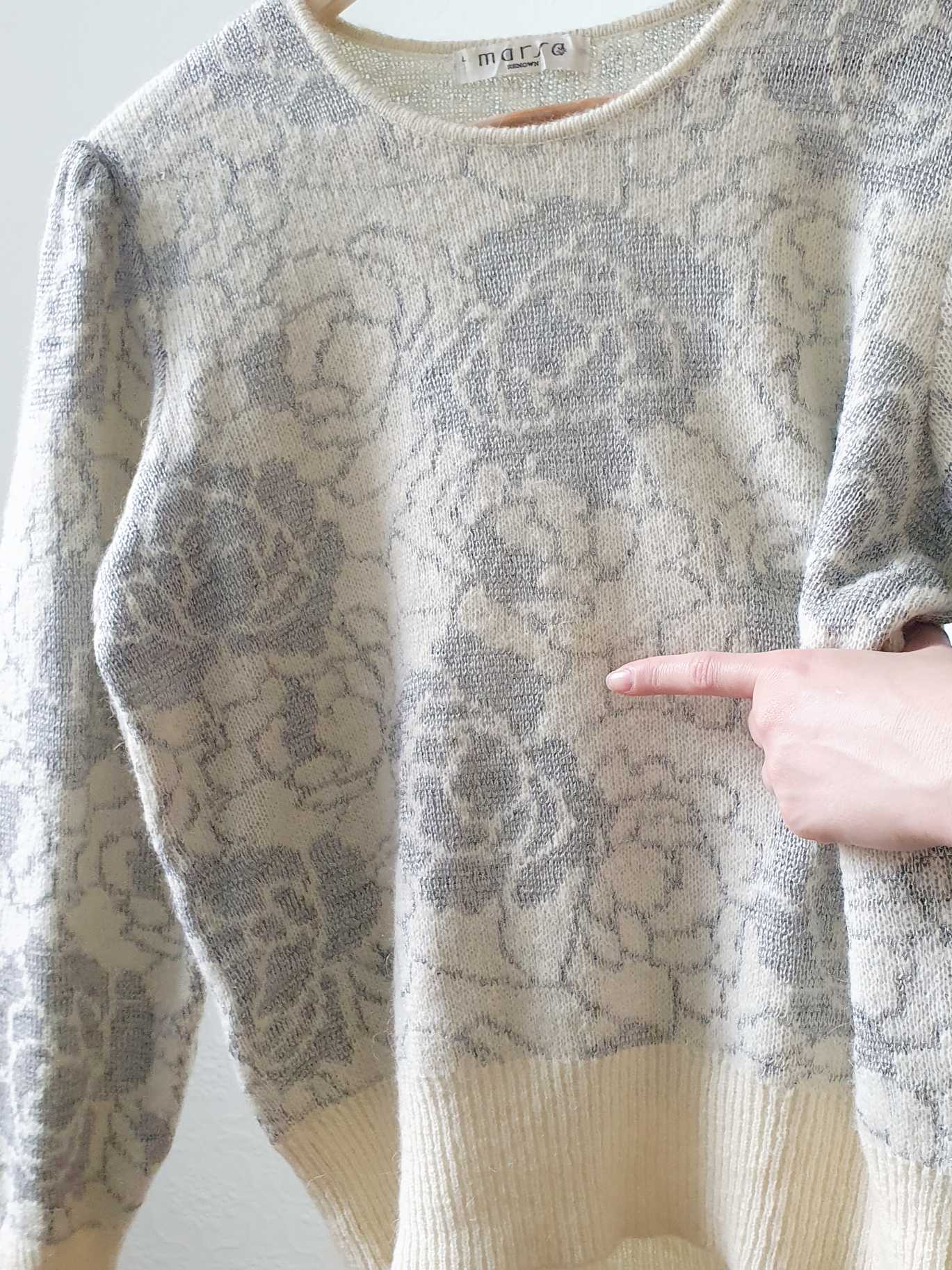 Vintage Puff Sleeve Floral Beige Wool Jumper - L - Image 2