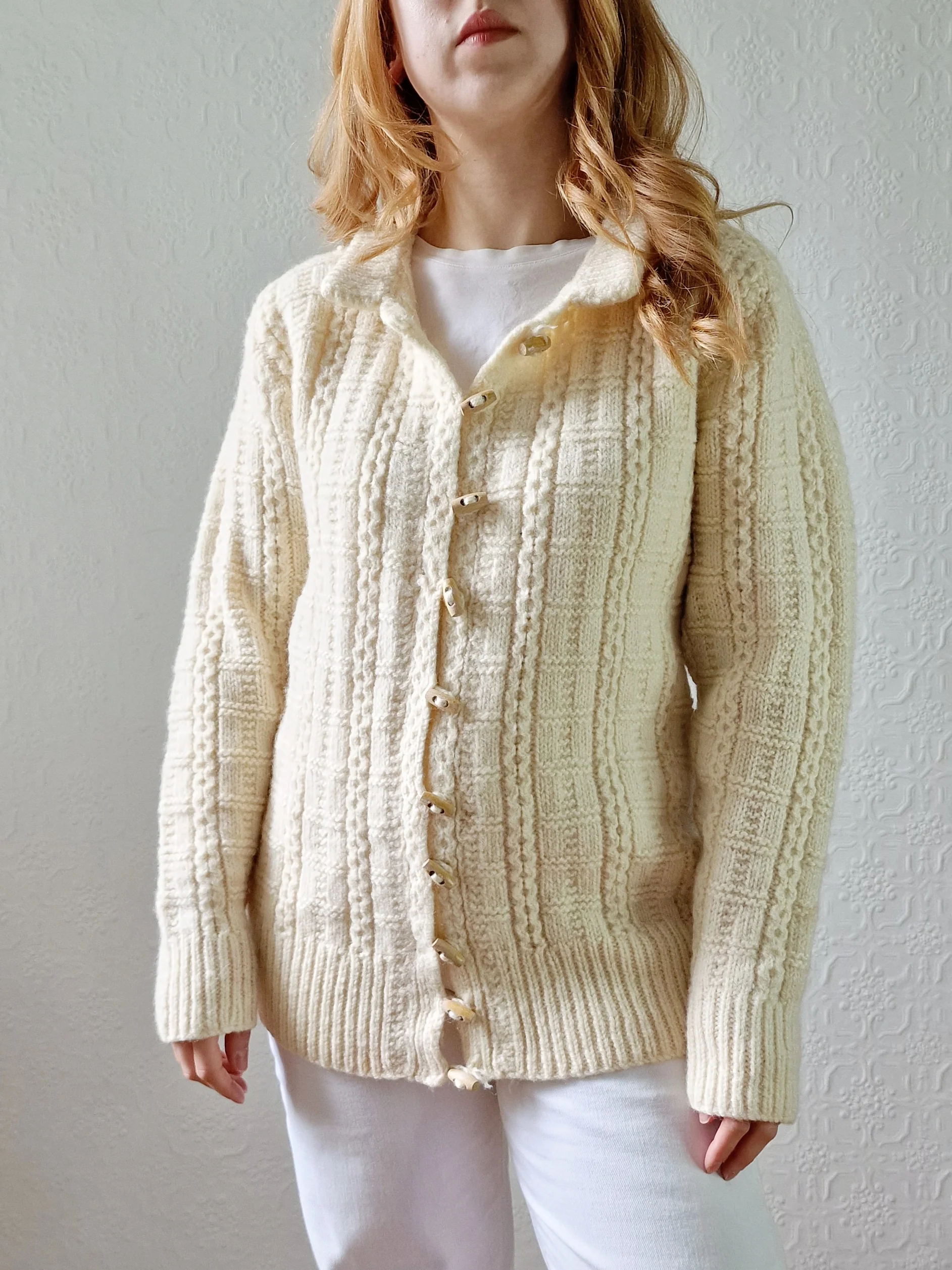 Vintage Pure Wool Cream Aran Cardigan with Toggle Closure - S/M - Image 4