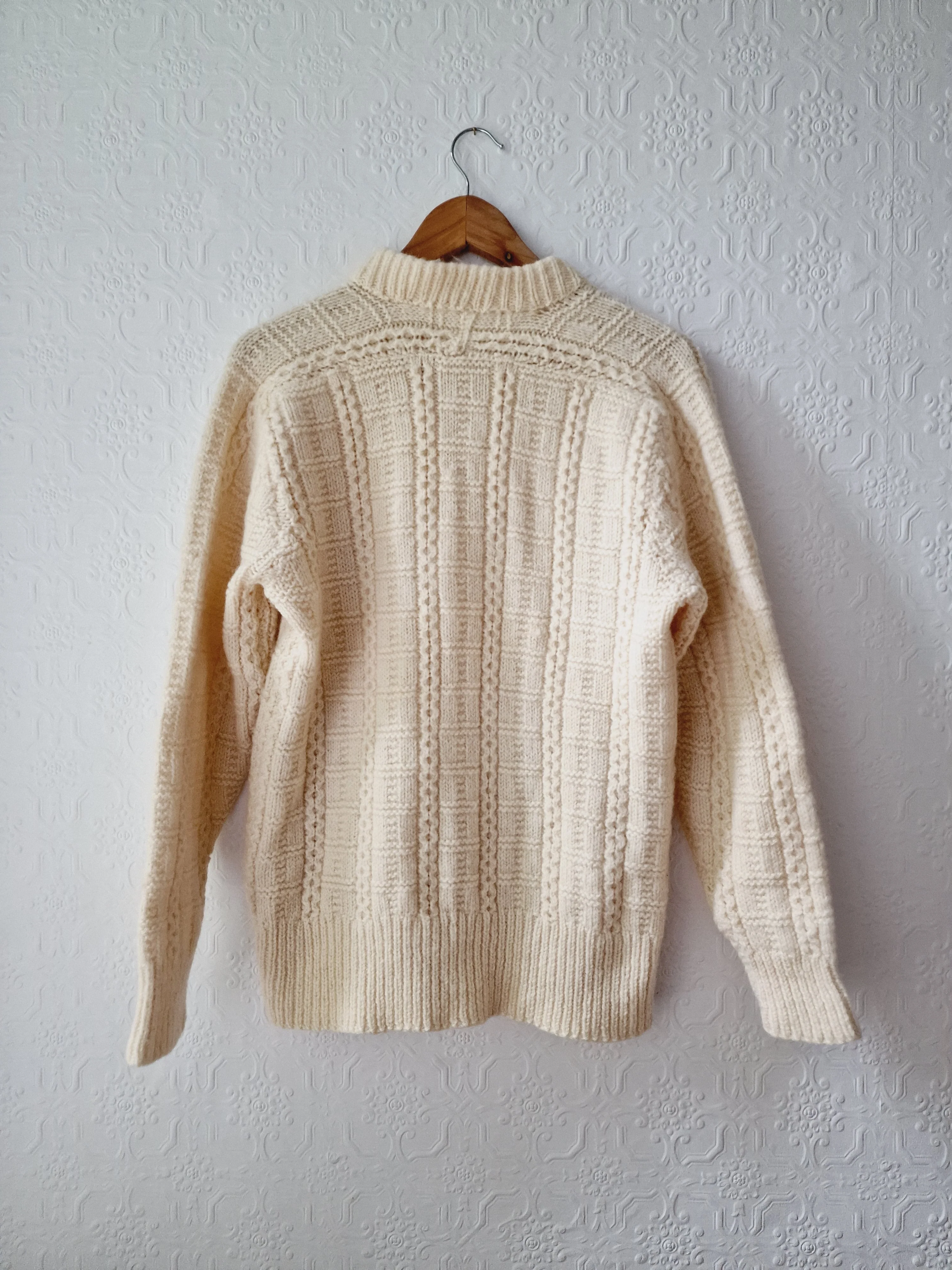 Vintage Pure Wool Cream Aran Cardigan with Toggle Closure - S/M - Image 7