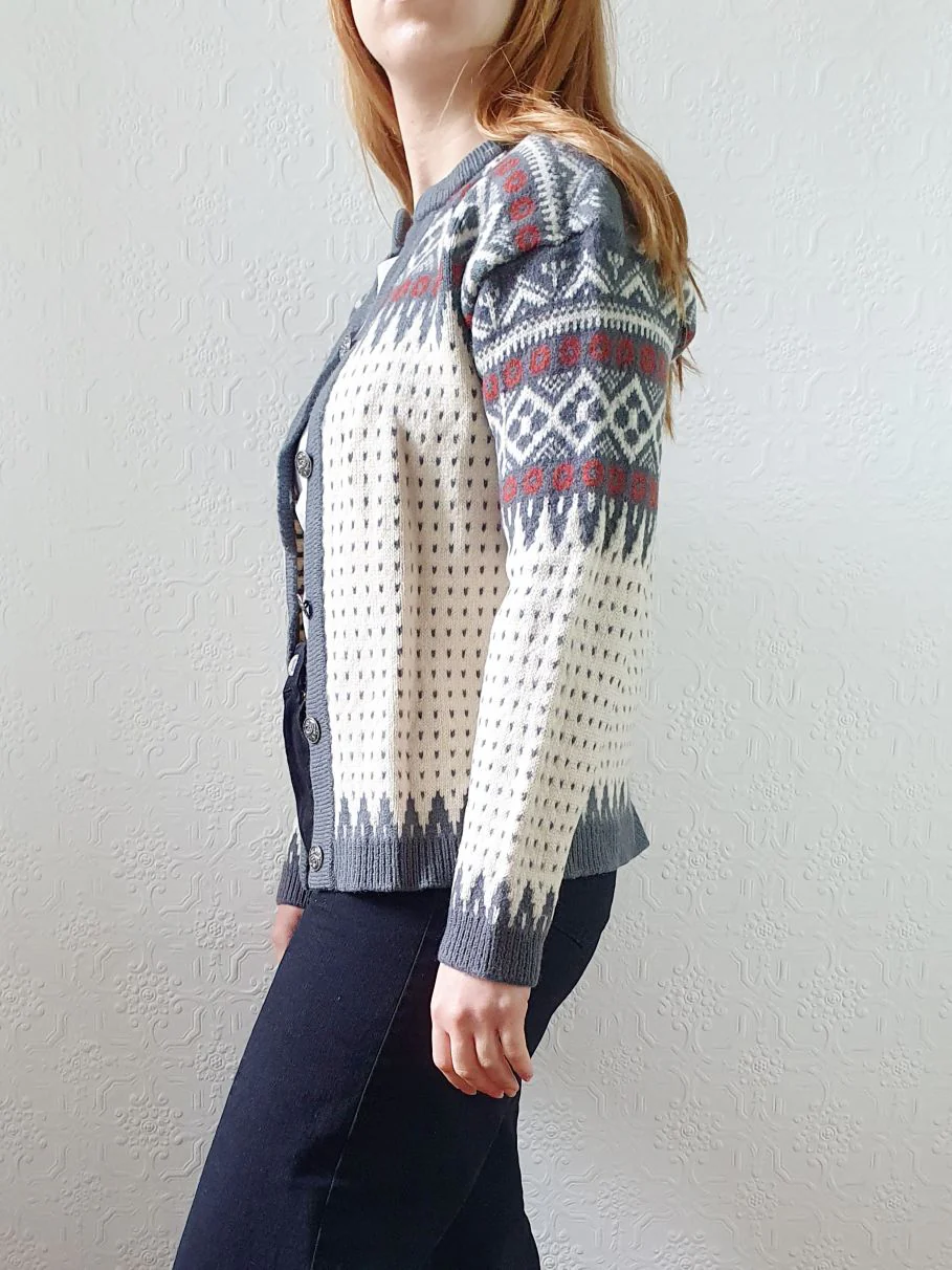 Vintage Pure Wool Cream & Grey Knitted Norwegian Cardigan - XS/S - Image 6