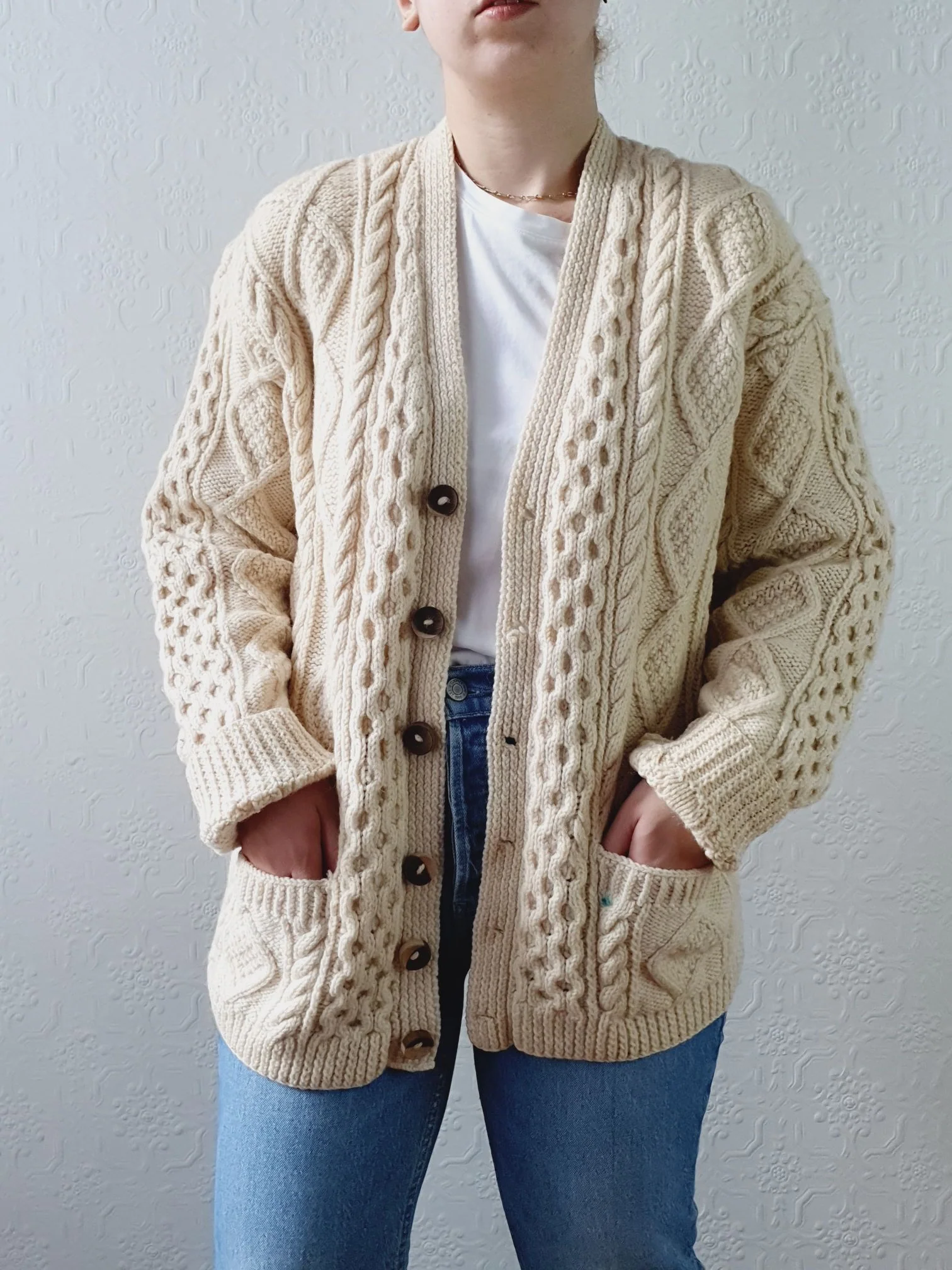 Vintage Pure Wool Handknitted V-Neck Cream Aran Cardigan - L