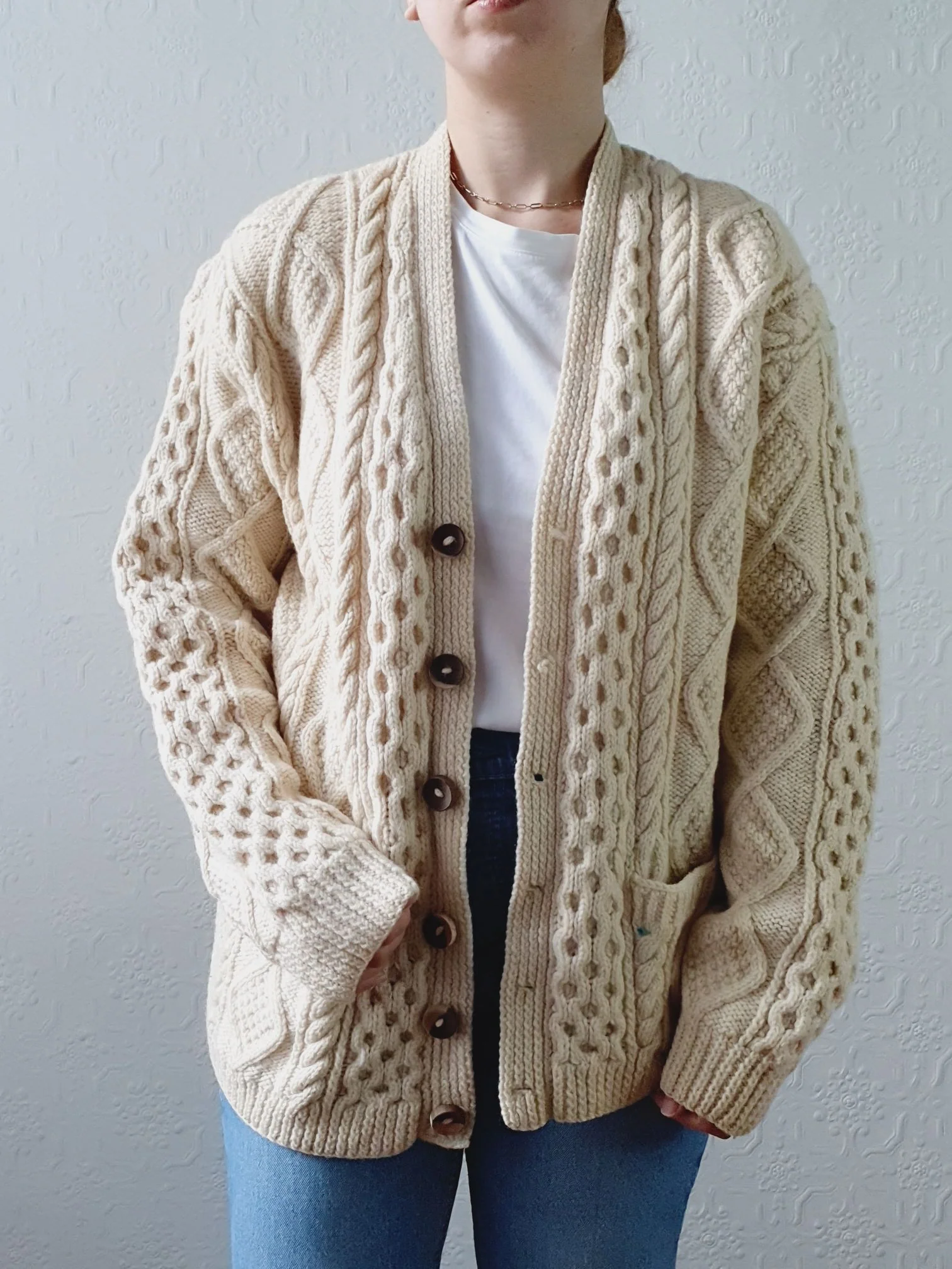 Vintage Pure Wool Handknitted V-Neck Cream Aran Cardigan - L - Image 3