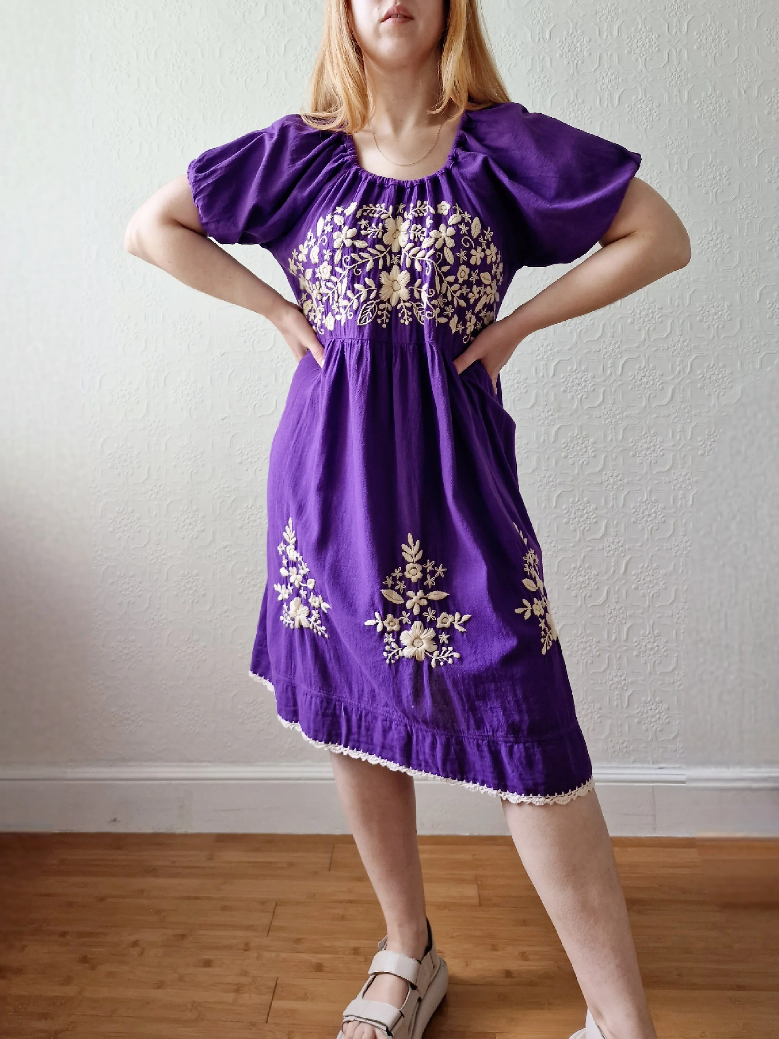 Vintage Purple Folk Style Embroidered Midi Dress with Puff Sleeves - M - Image 5