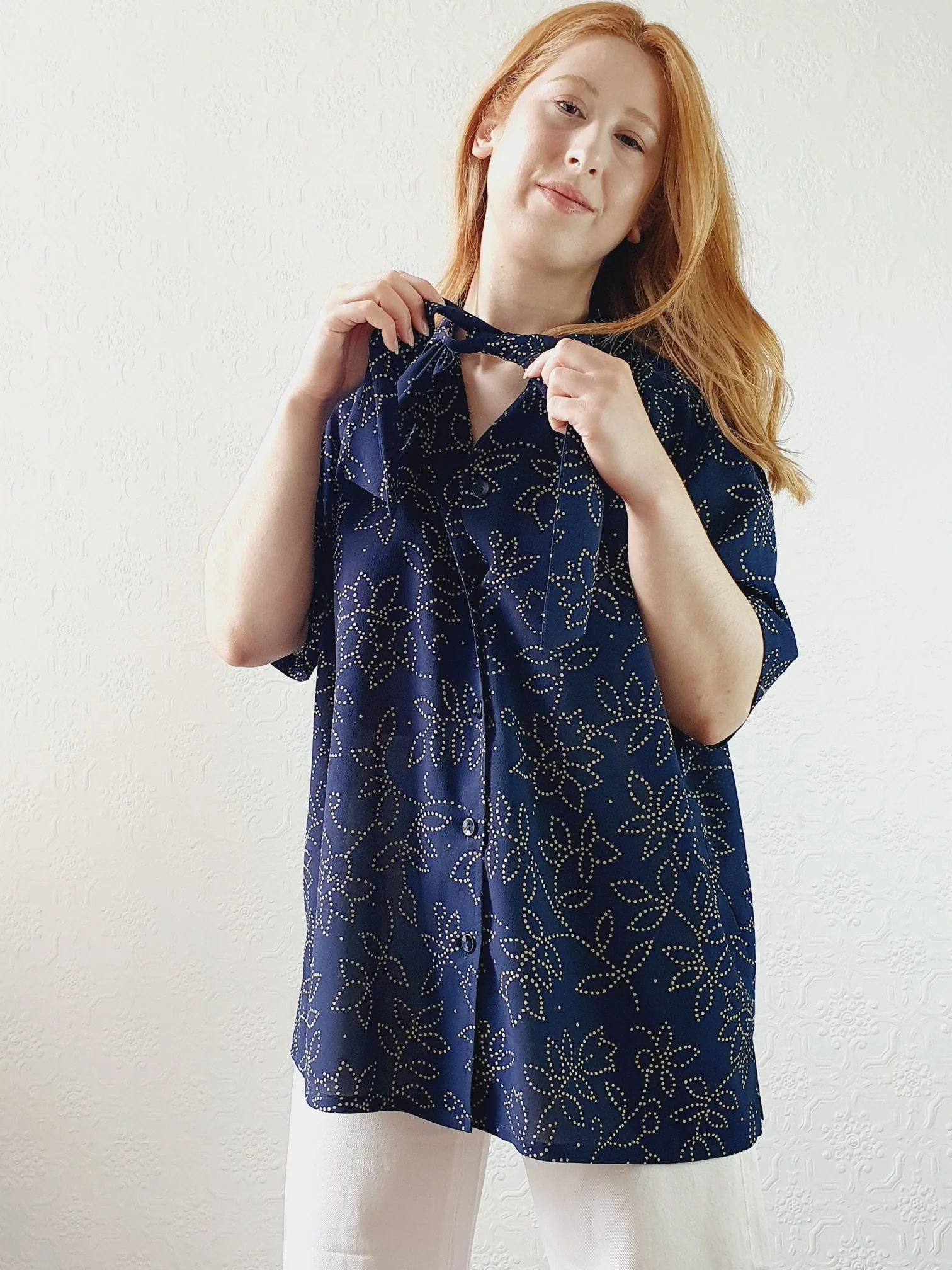 Vintage Pussy Bow Blouse - XXL - Image 4