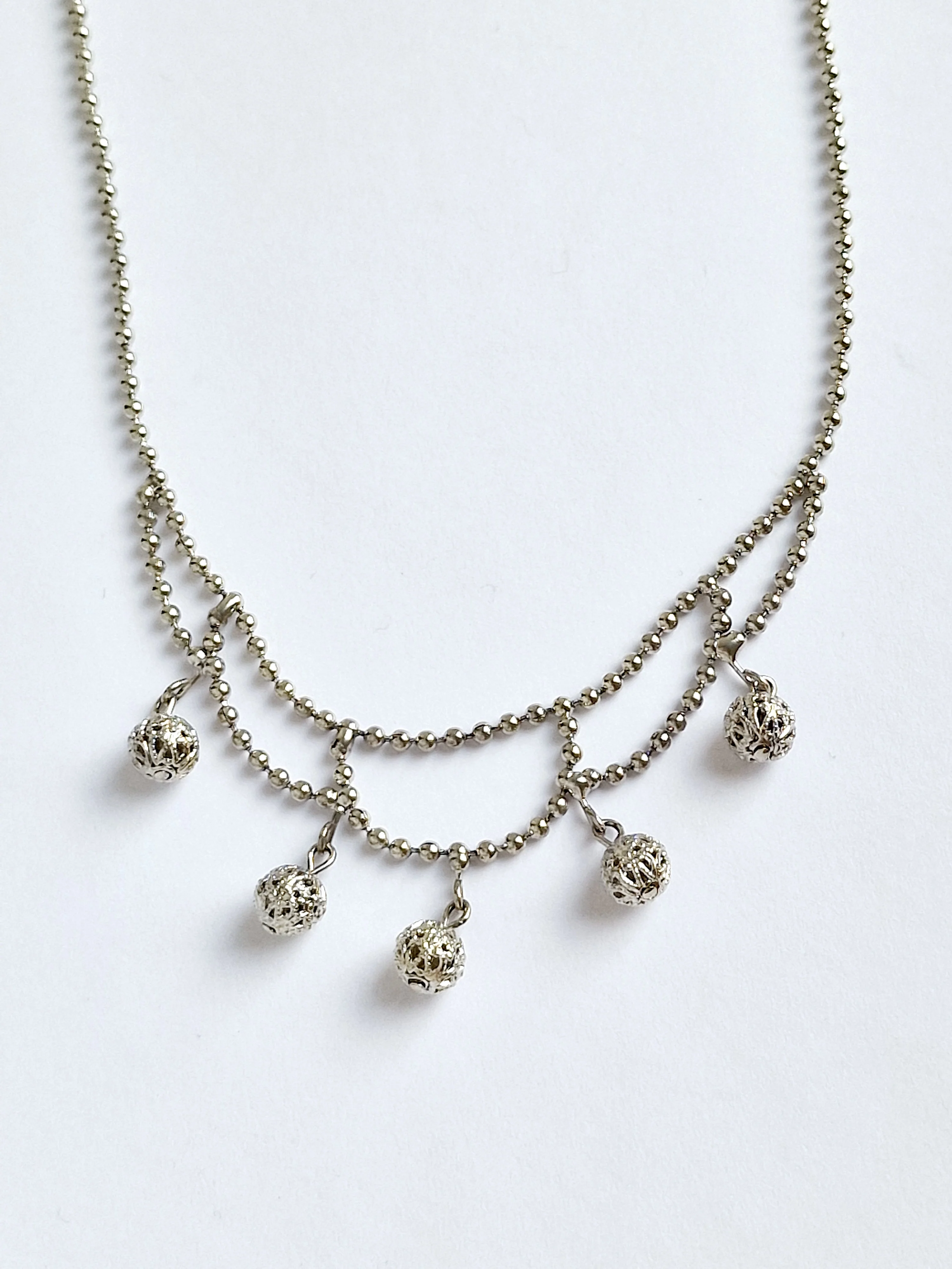 Vintage Silver Plated Ball Chain Necklace with Round Charms - Image 5