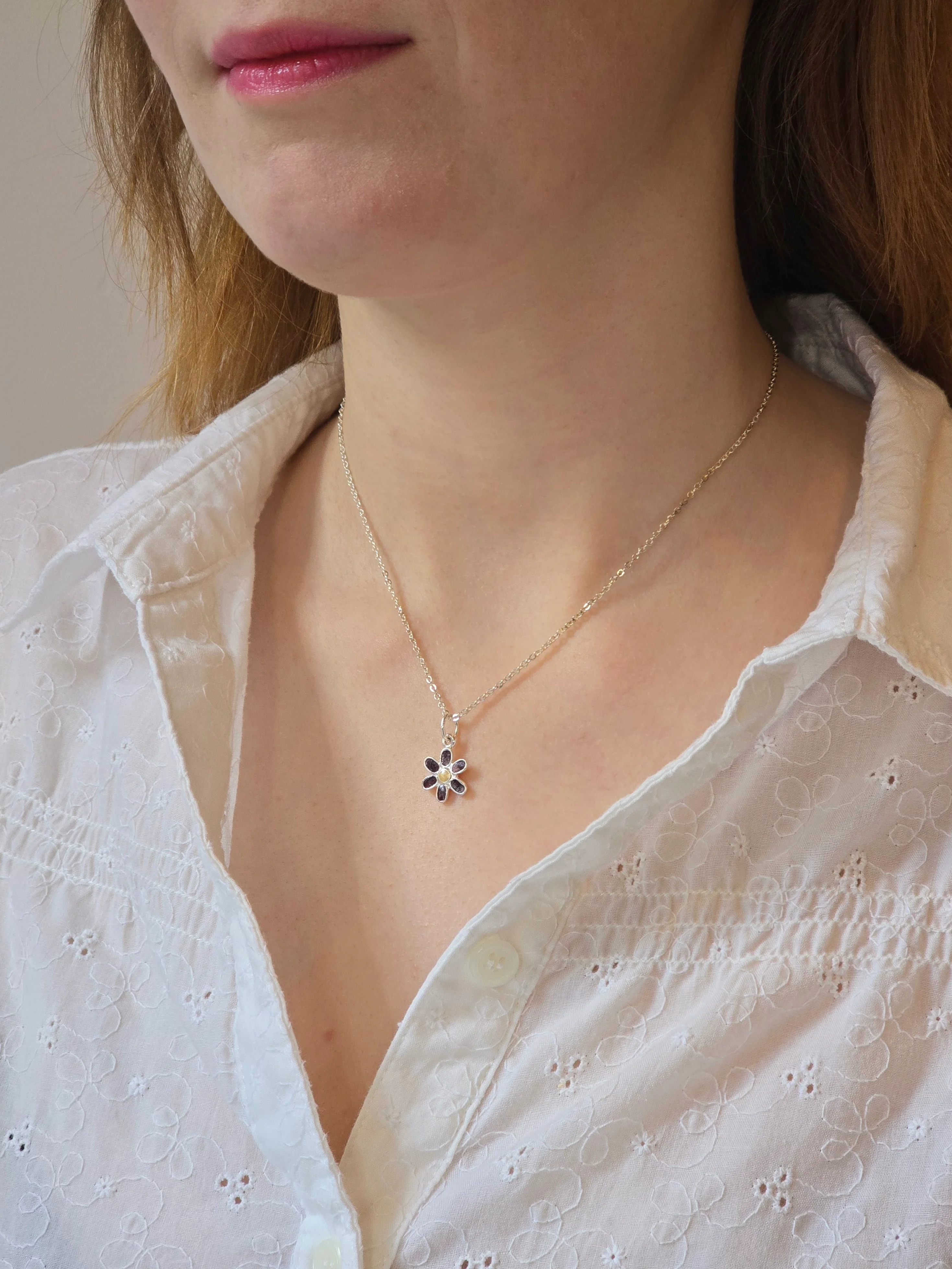Vintage Silver Plated Cable Chain Necklace with a Purple Enamel Flower Charm - Image 2
