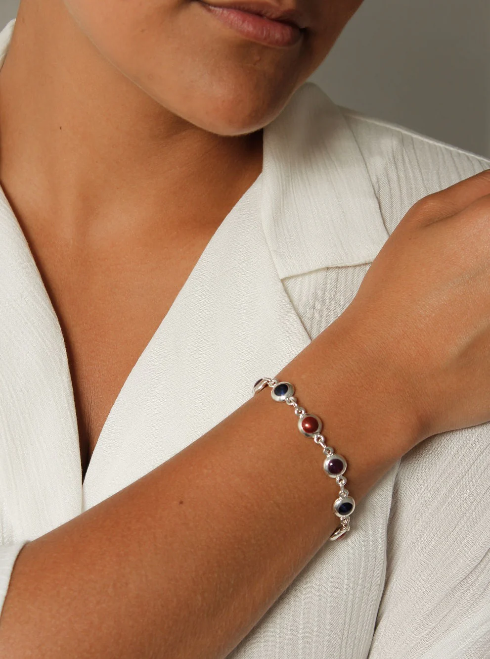 Vintage Silver Plated Chain Bracelet with Dark Enamel - Image 5