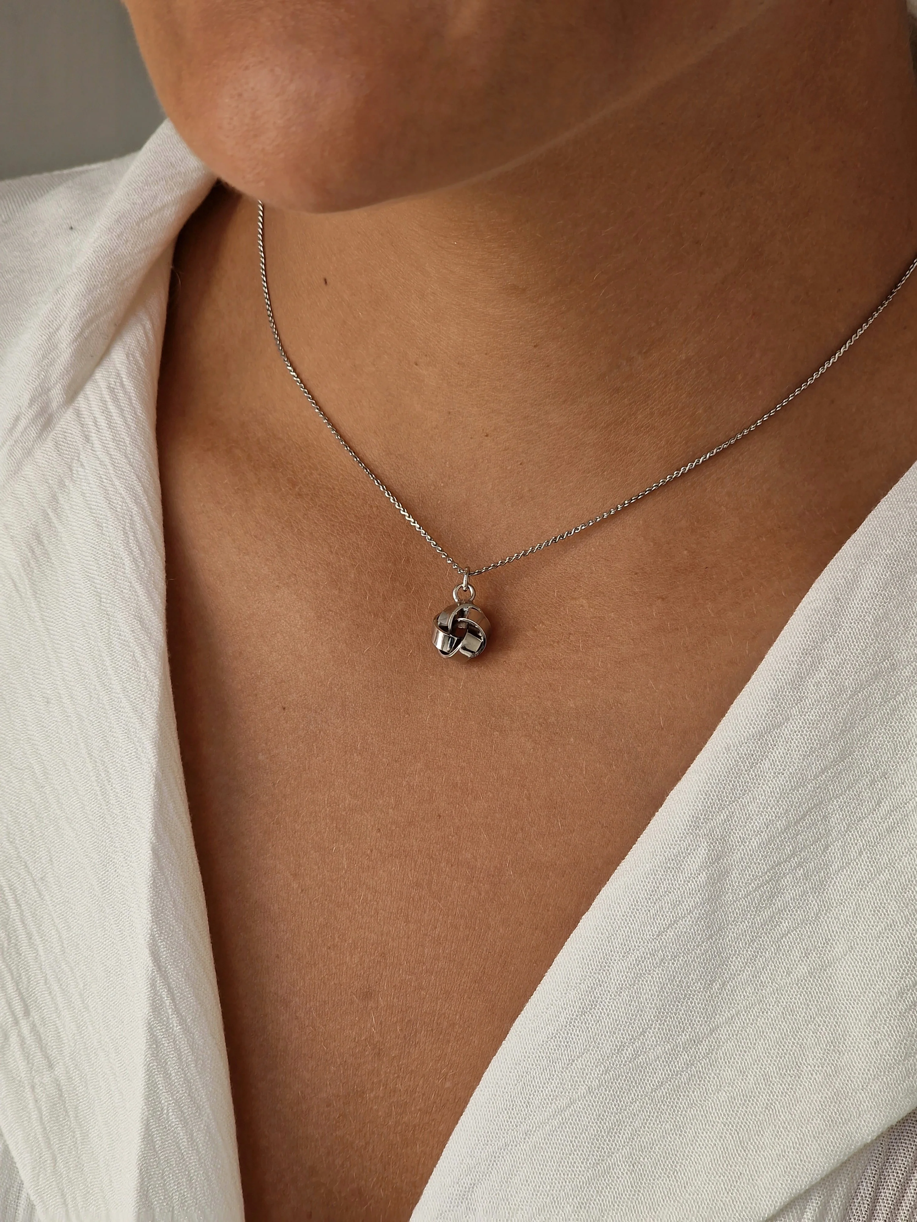Vintage Silver Plated Chain Layering Set - Image 9