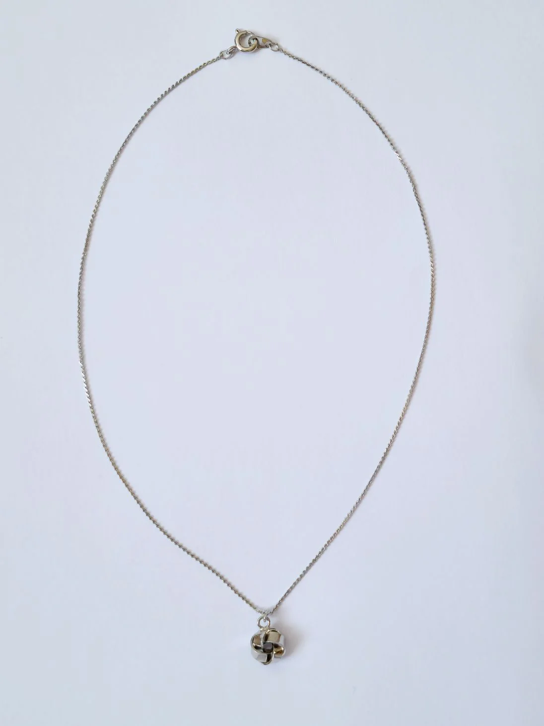Vintage Silver Plated Chain Pendant Necklace with Twisted Knot Charm - Image 3