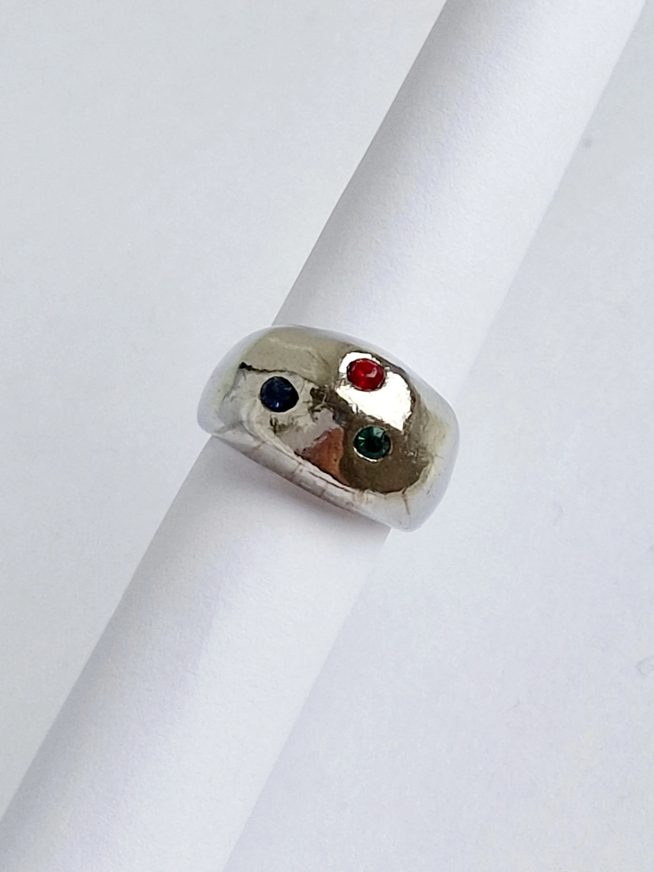 Vintage Silver Plated Chunky Ring with Colourful Crystals - Image 3