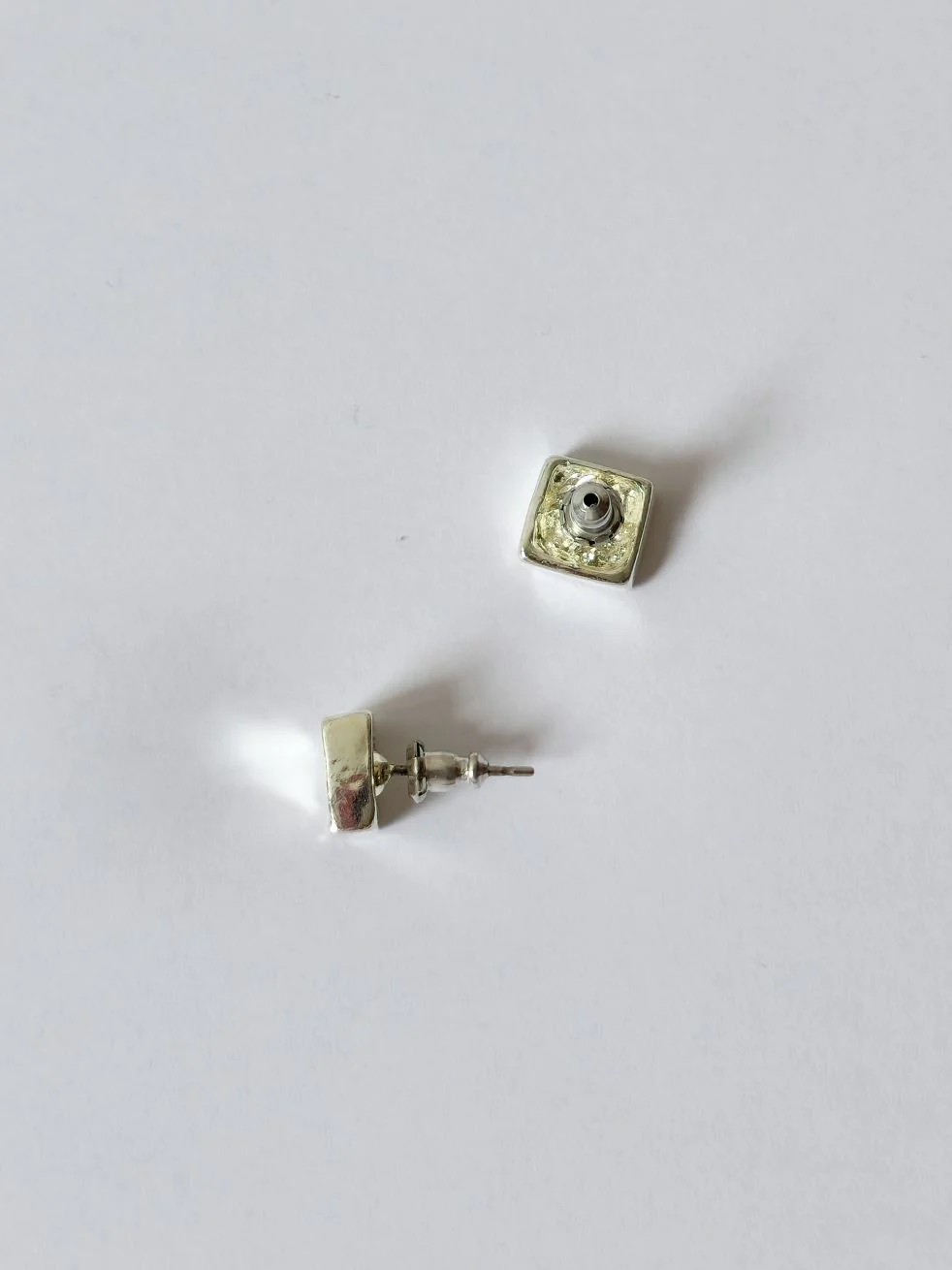 Vintage Silver Plated Chunky Square Stud Earrings - Image 3
