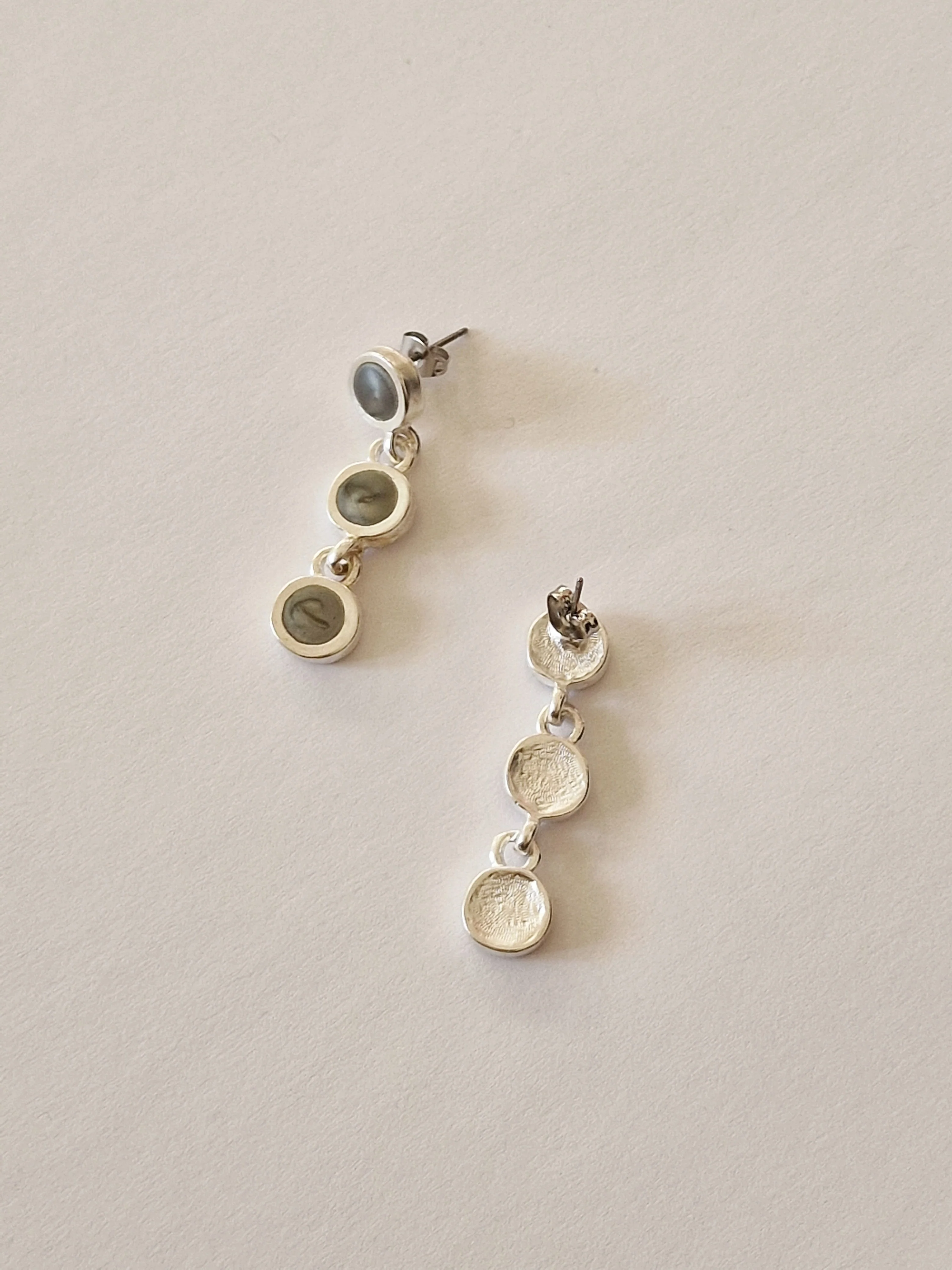 Vintage Silver Plated Grey Enamel Drop Earrings - Image 4