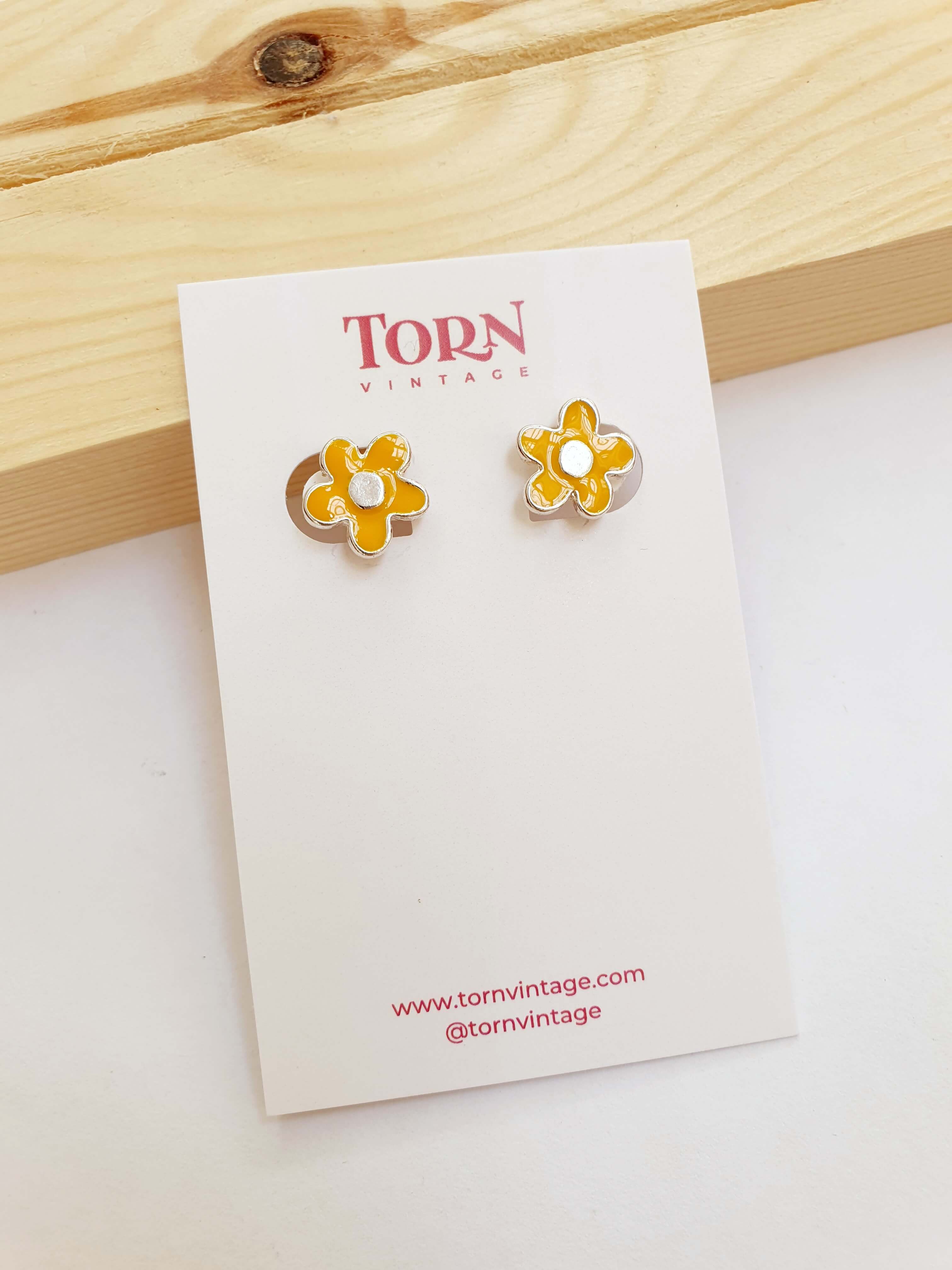 Vintage Silver Plated Mustard Enamel Flower Stud Earrings - Image 5